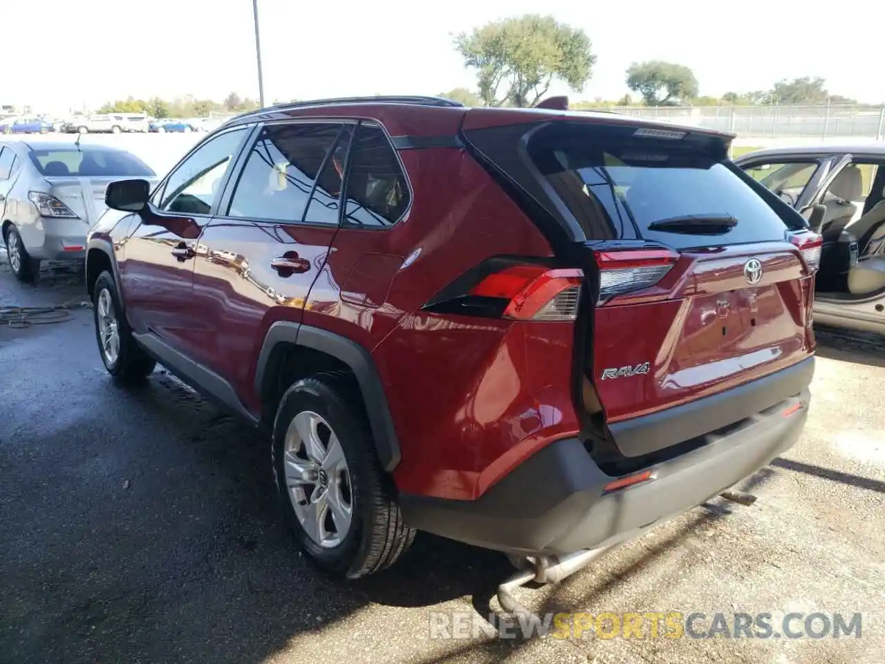 3 Photograph of a damaged car JTMW1RFV6LD054303 TOYOTA RAV4 2020