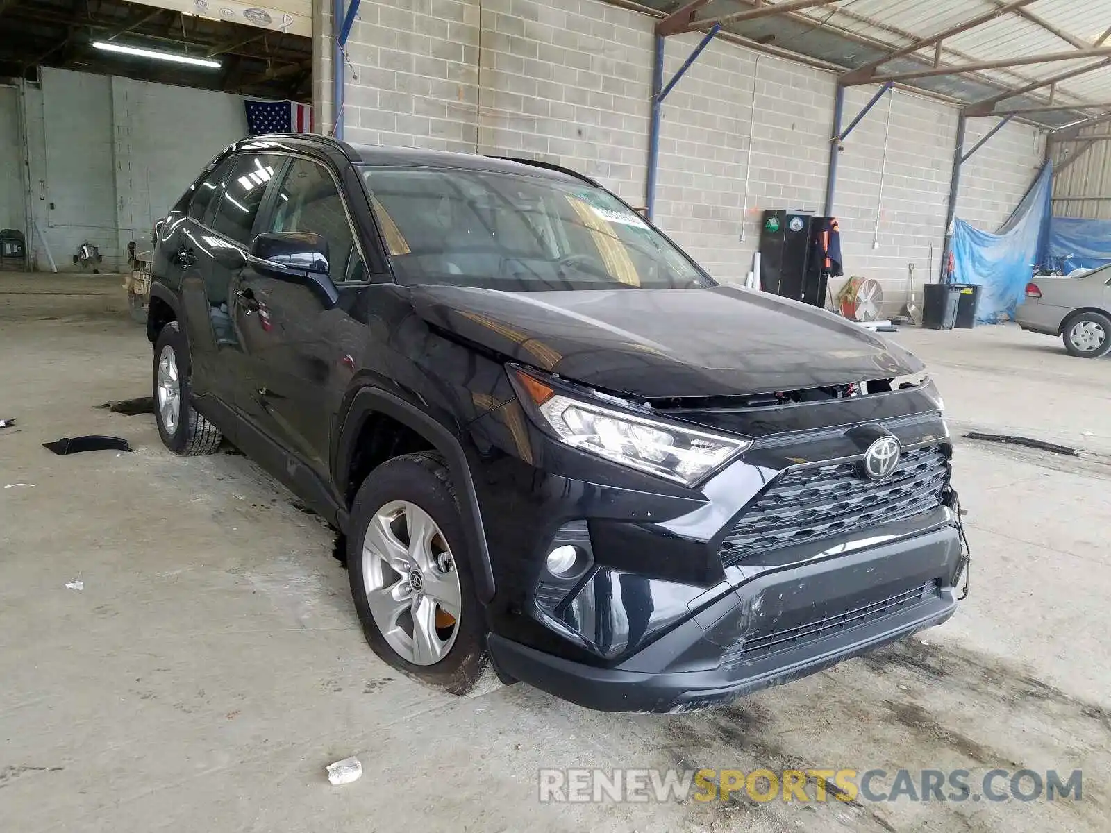 1 Photograph of a damaged car JTMW1RFV6LJ017155 TOYOTA RAV4 2020