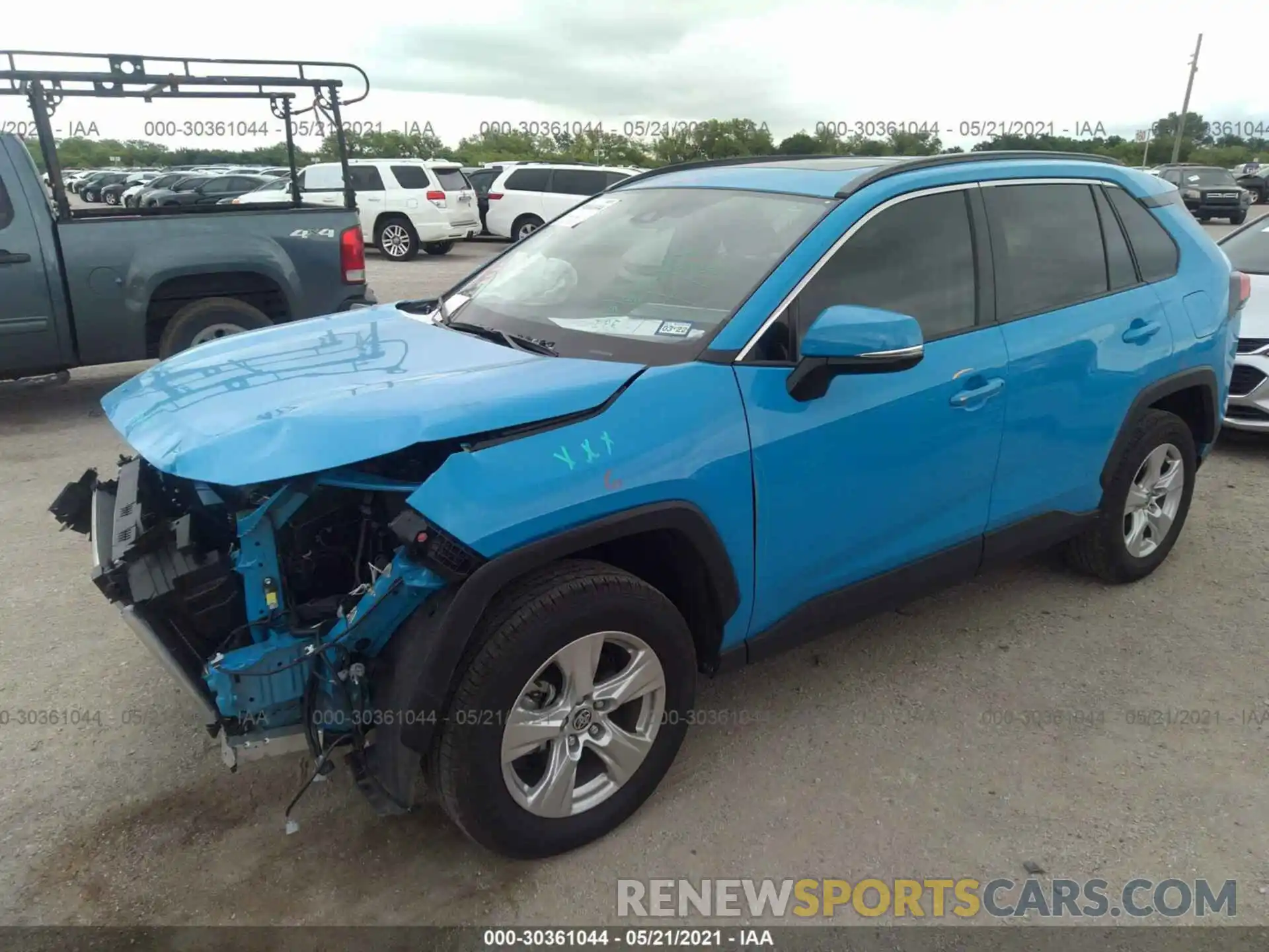 2 Фотография поврежденного автомобиля JTMW1RFV7LD048591 TOYOTA RAV4 2020