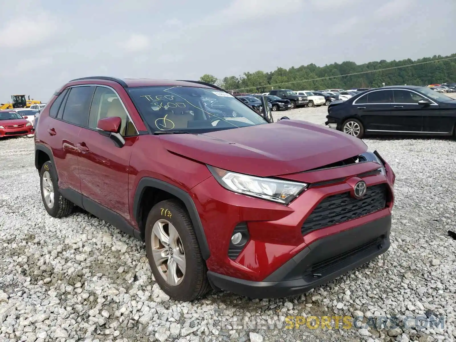 1 Photograph of a damaged car JTMW1RFV9LD059608 TOYOTA RAV4 2020