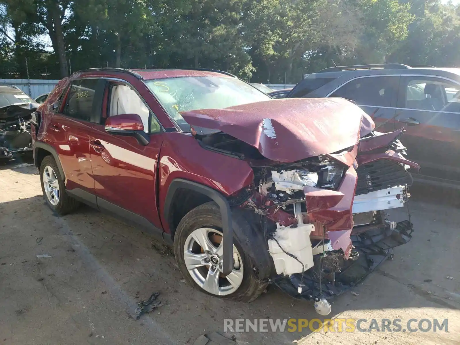 1 Photograph of a damaged car JTMW1RFV9LD519091 TOYOTA RAV4 2020