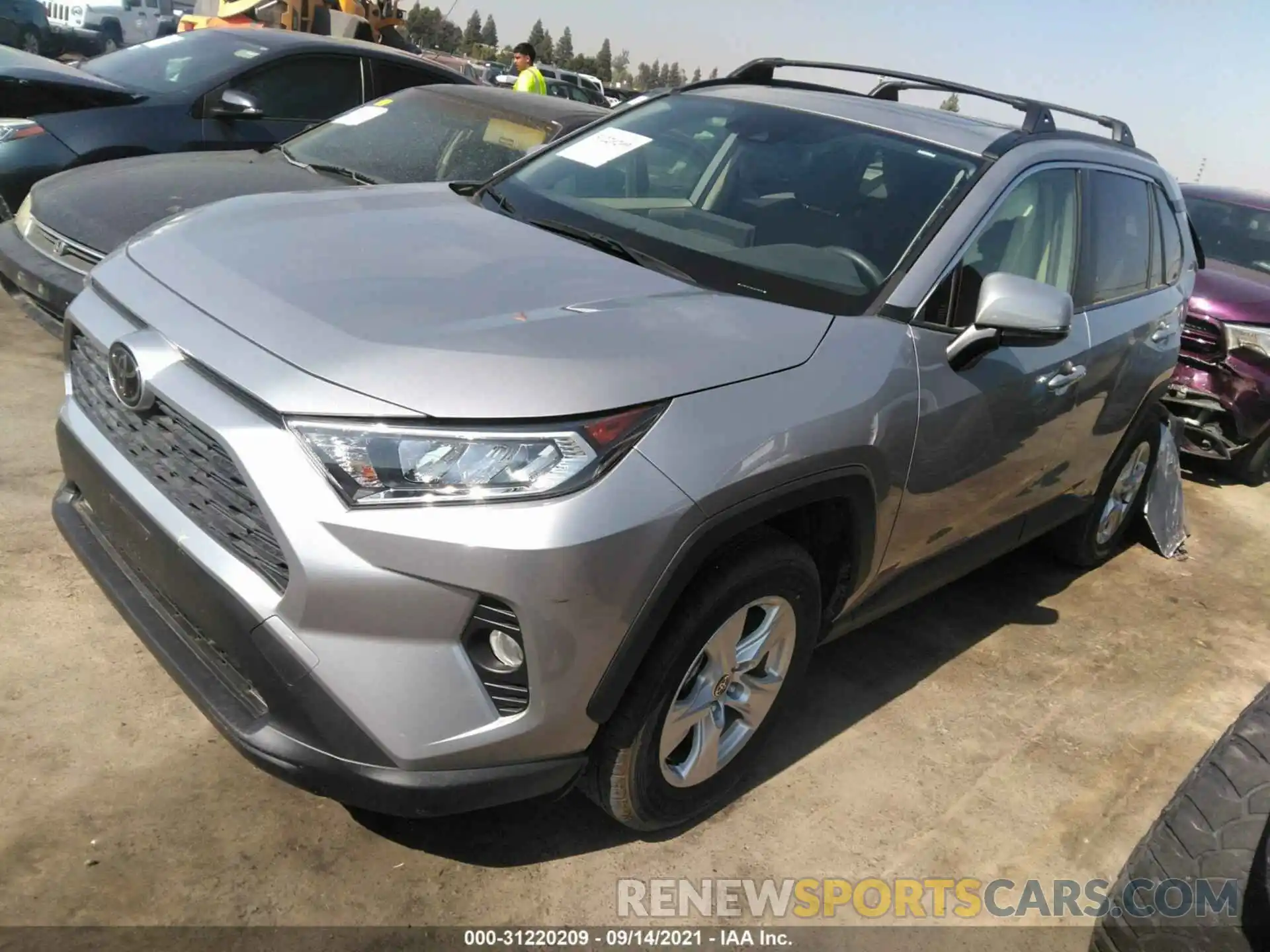 2 Фотография поврежденного автомобиля JTMW1RFV9LD519219 TOYOTA RAV4 2020