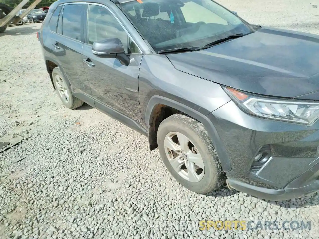 9 Photograph of a damaged car JTMW1RFV9LD521505 TOYOTA RAV4 2020