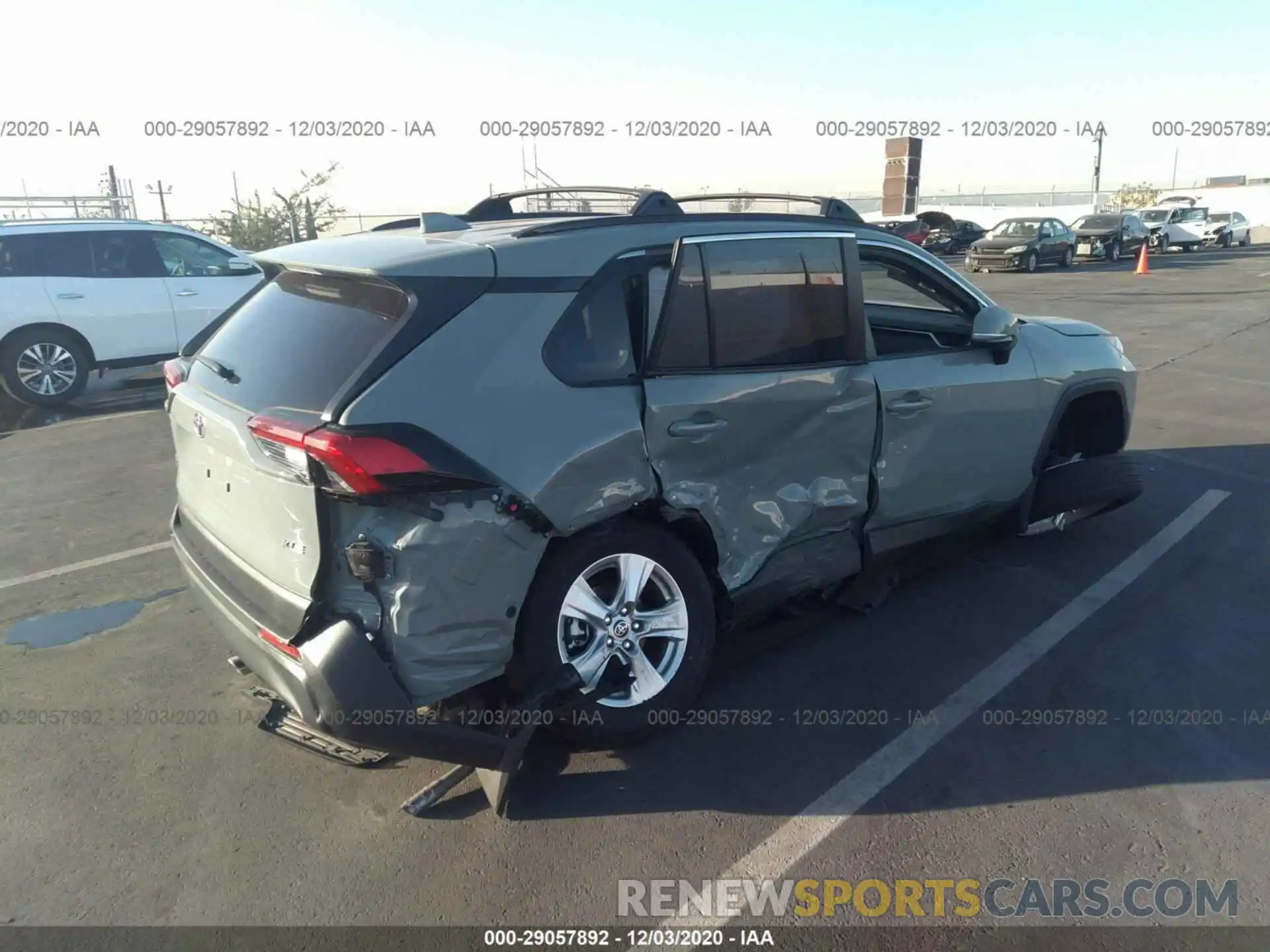 4 Photograph of a damaged car JTMW1RFV9LJ017487 TOYOTA RAV4 2020