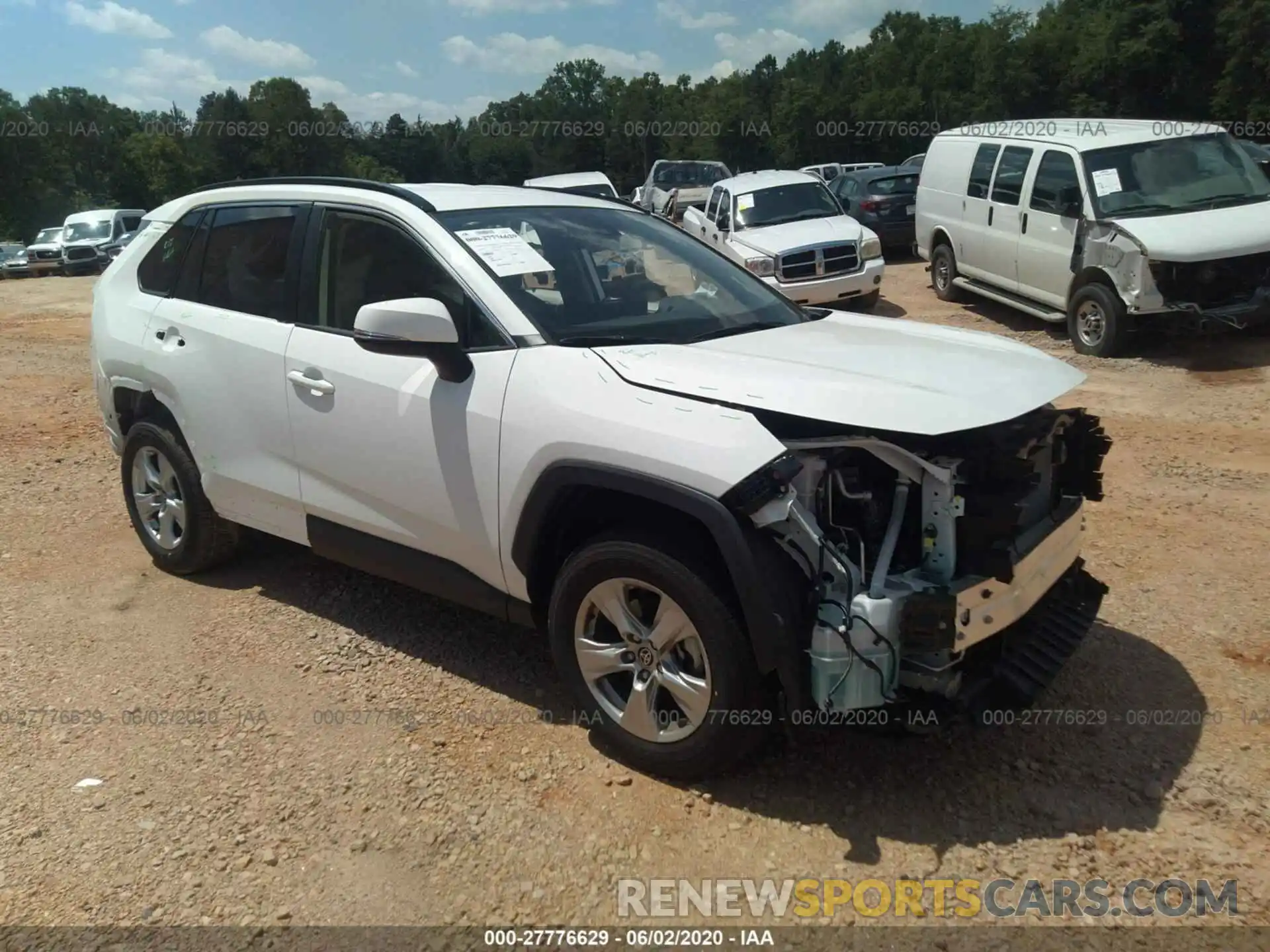 1 Photograph of a damaged car JTMW1RFVXLD052621 TOYOTA RAV4 2020