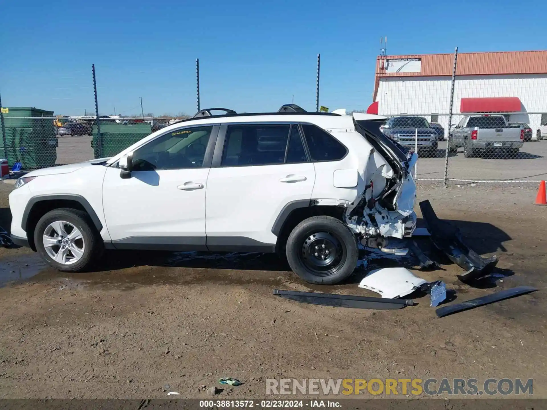 14 Photograph of a damaged car JTMW1RFVXLD059312 TOYOTA RAV4 2020