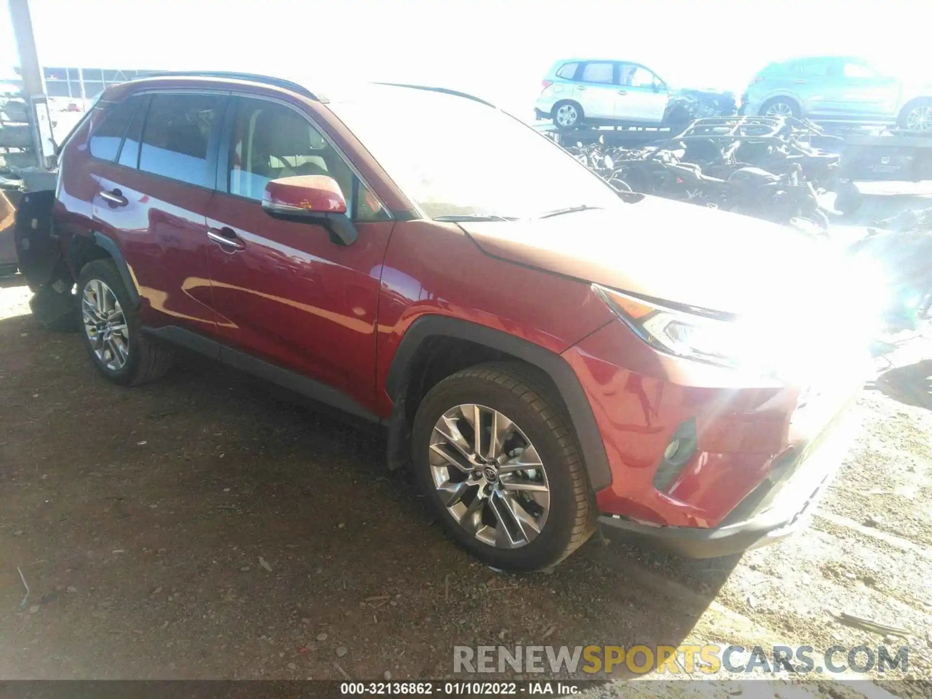 1 Photograph of a damaged car JTMY1RFV0LD060946 TOYOTA RAV4 2020