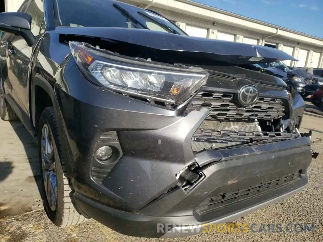 9 Photograph of a damaged car JTMY1RFV2LD056008 TOYOTA RAV4 2020