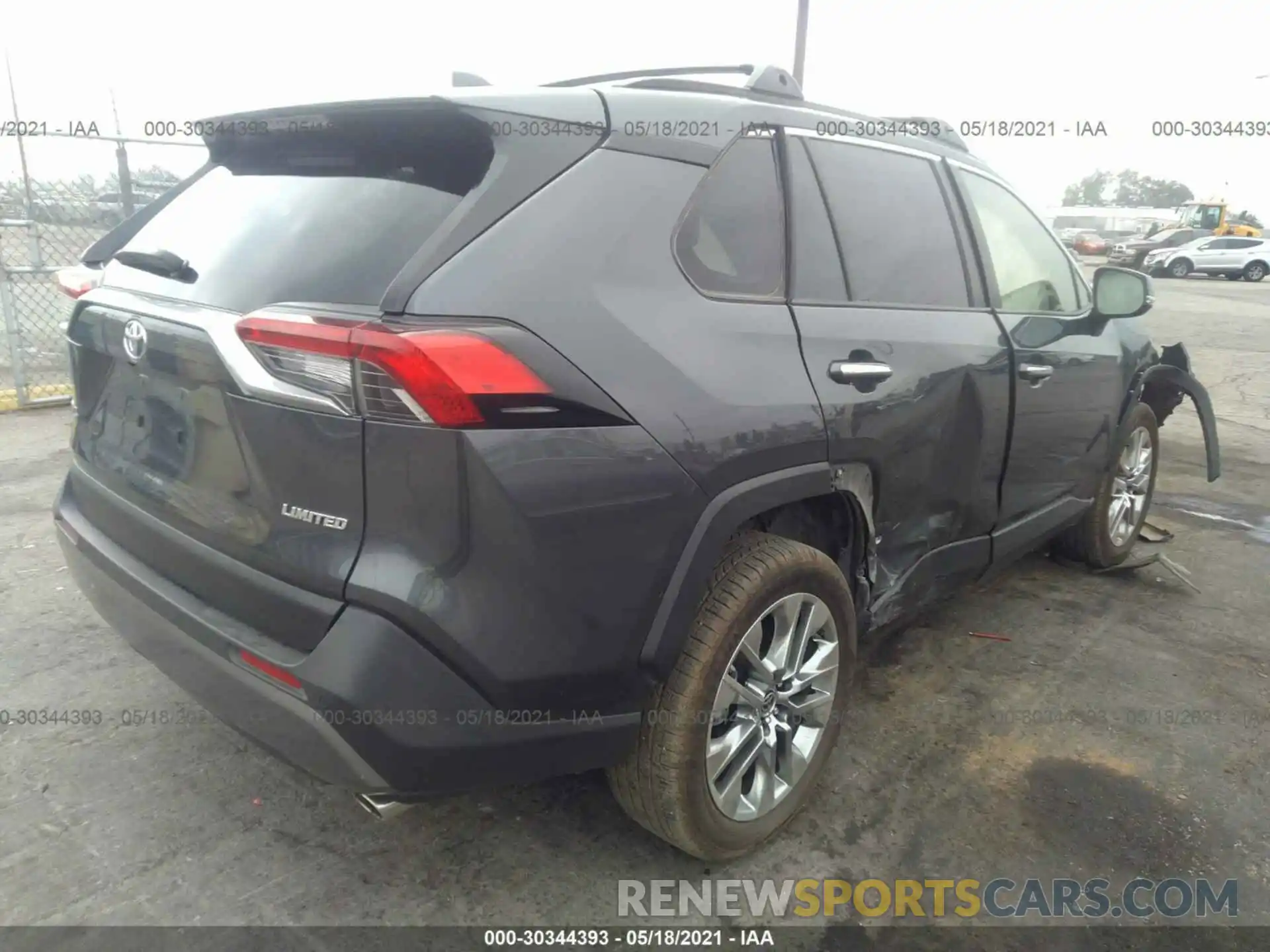 4 Photograph of a damaged car JTMY1RFV2LD059278 TOYOTA RAV4 2020