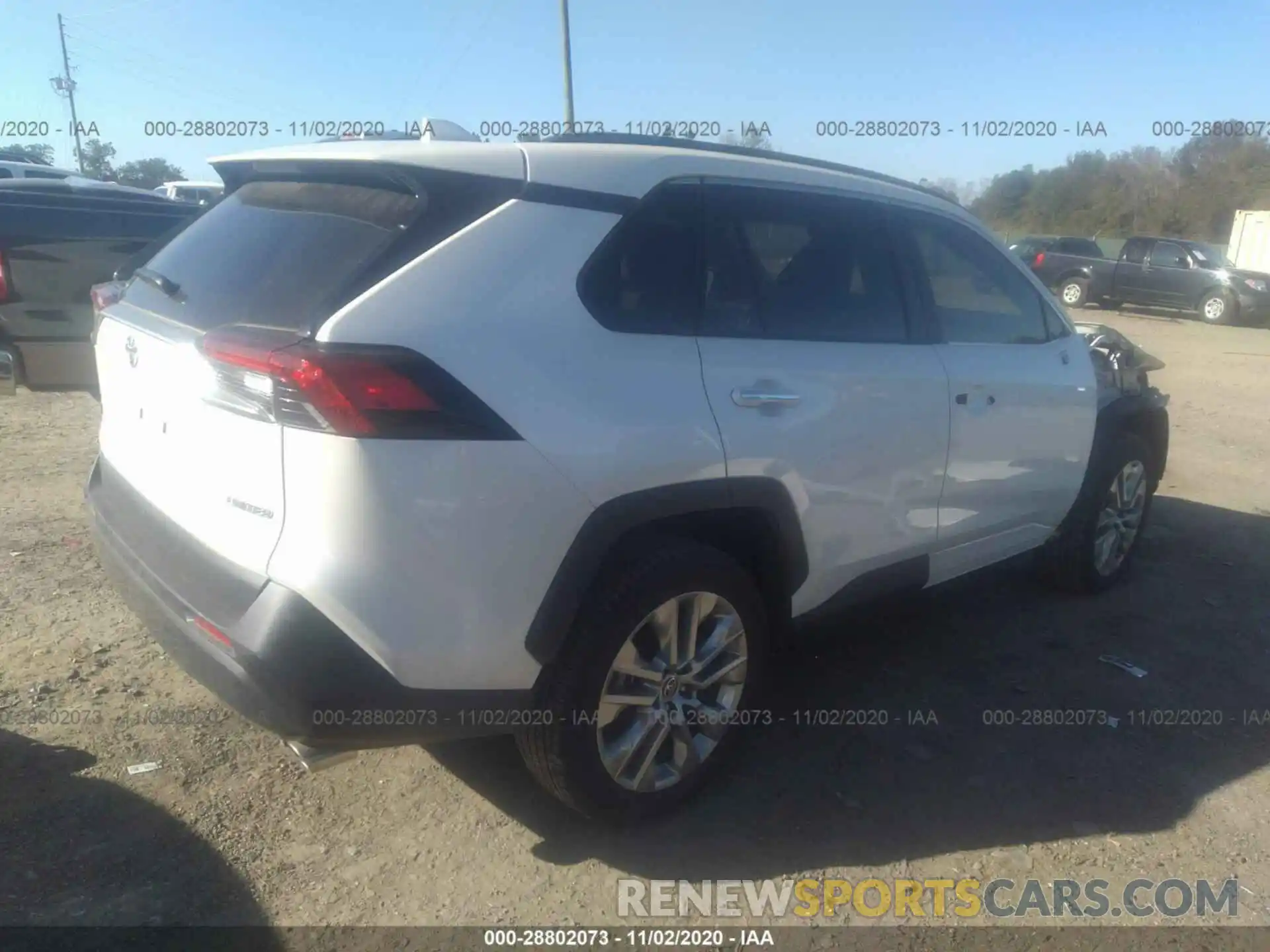 4 Photograph of a damaged car JTMY1RFV4LD520903 TOYOTA RAV4 2020