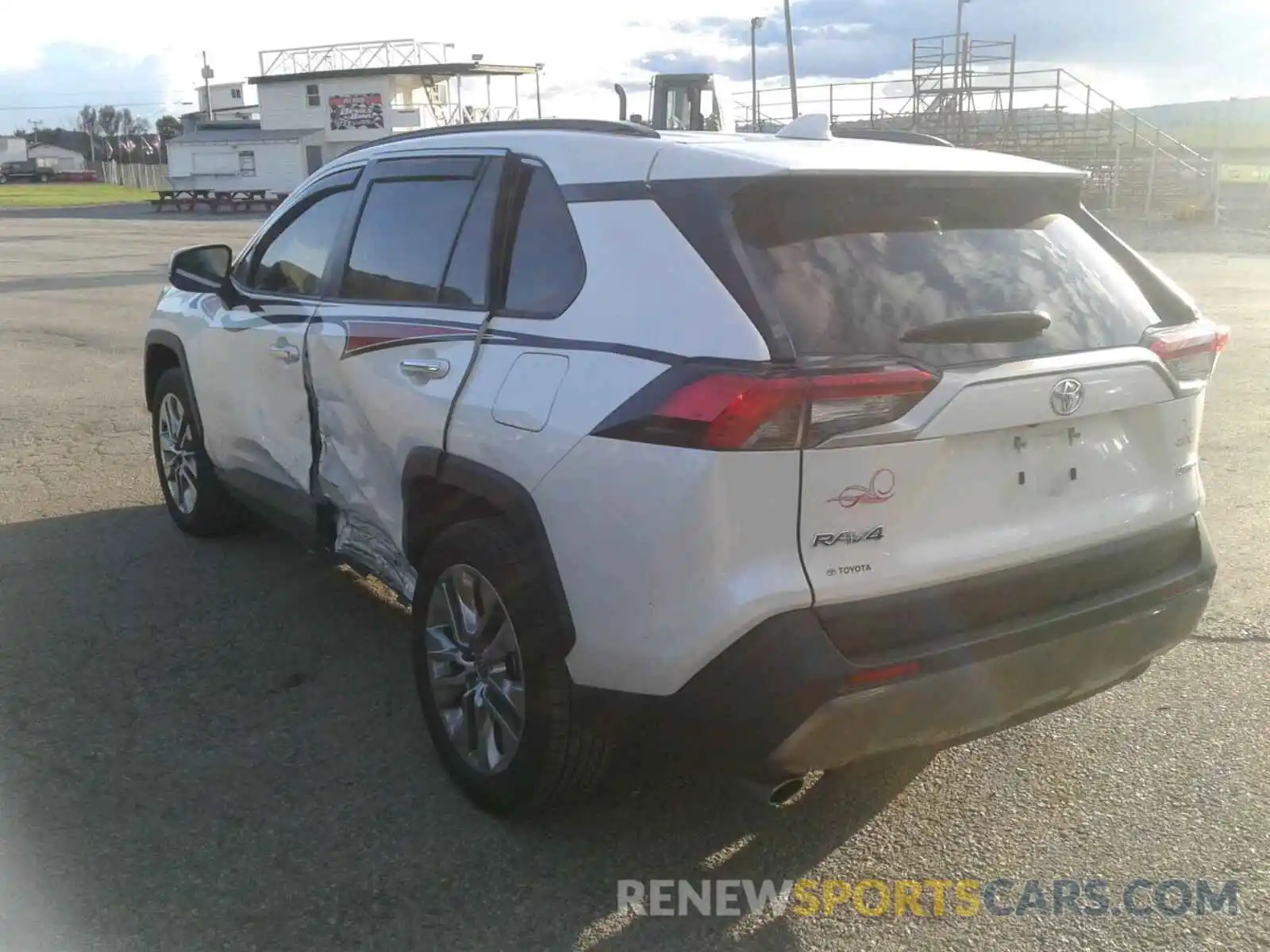 3 Photograph of a damaged car JTMY1RFV5LD519114 TOYOTA RAV4 2020