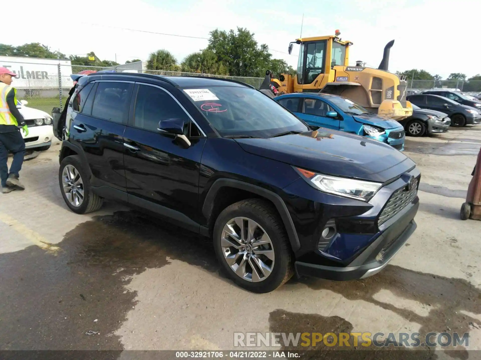 1 Photograph of a damaged car JTMY1RFV9LD046706 TOYOTA RAV4 2020