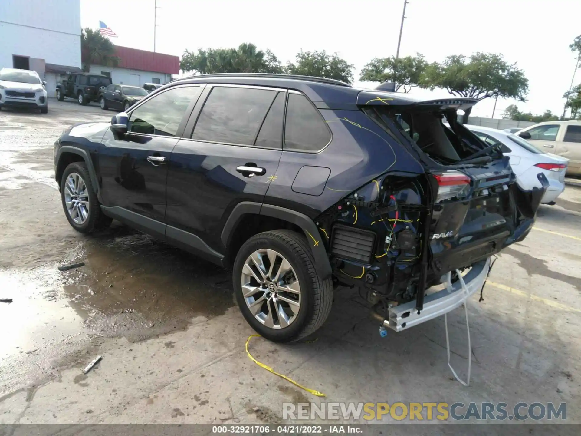 3 Photograph of a damaged car JTMY1RFV9LD046706 TOYOTA RAV4 2020