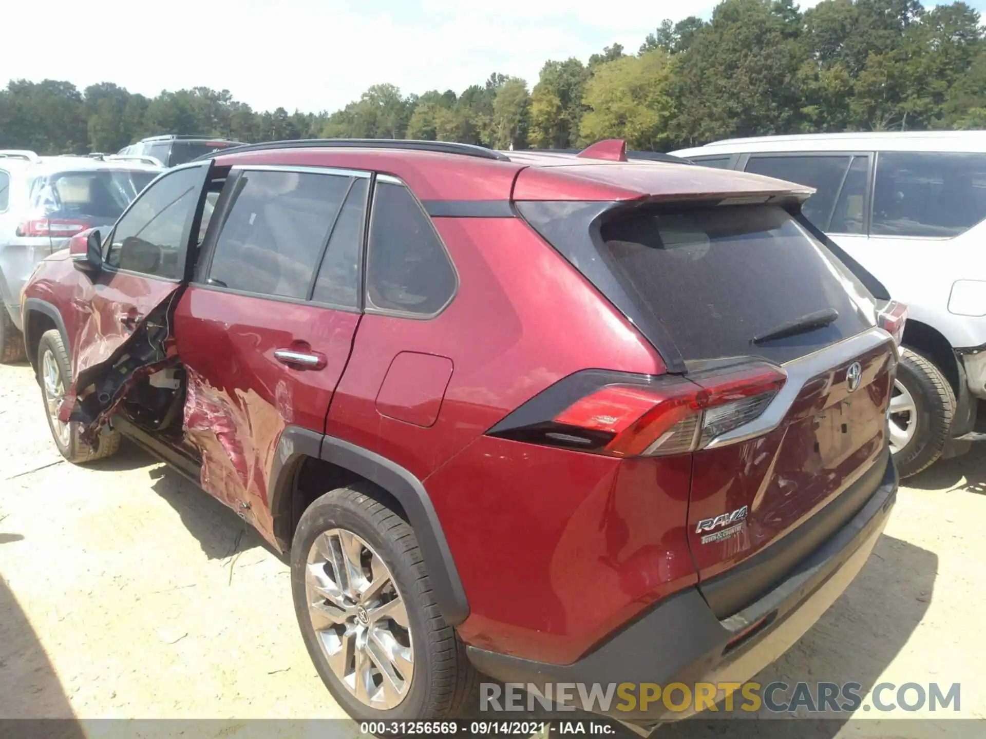 3 Photograph of a damaged car JTMY1RFVXLJ018253 TOYOTA RAV4 2020