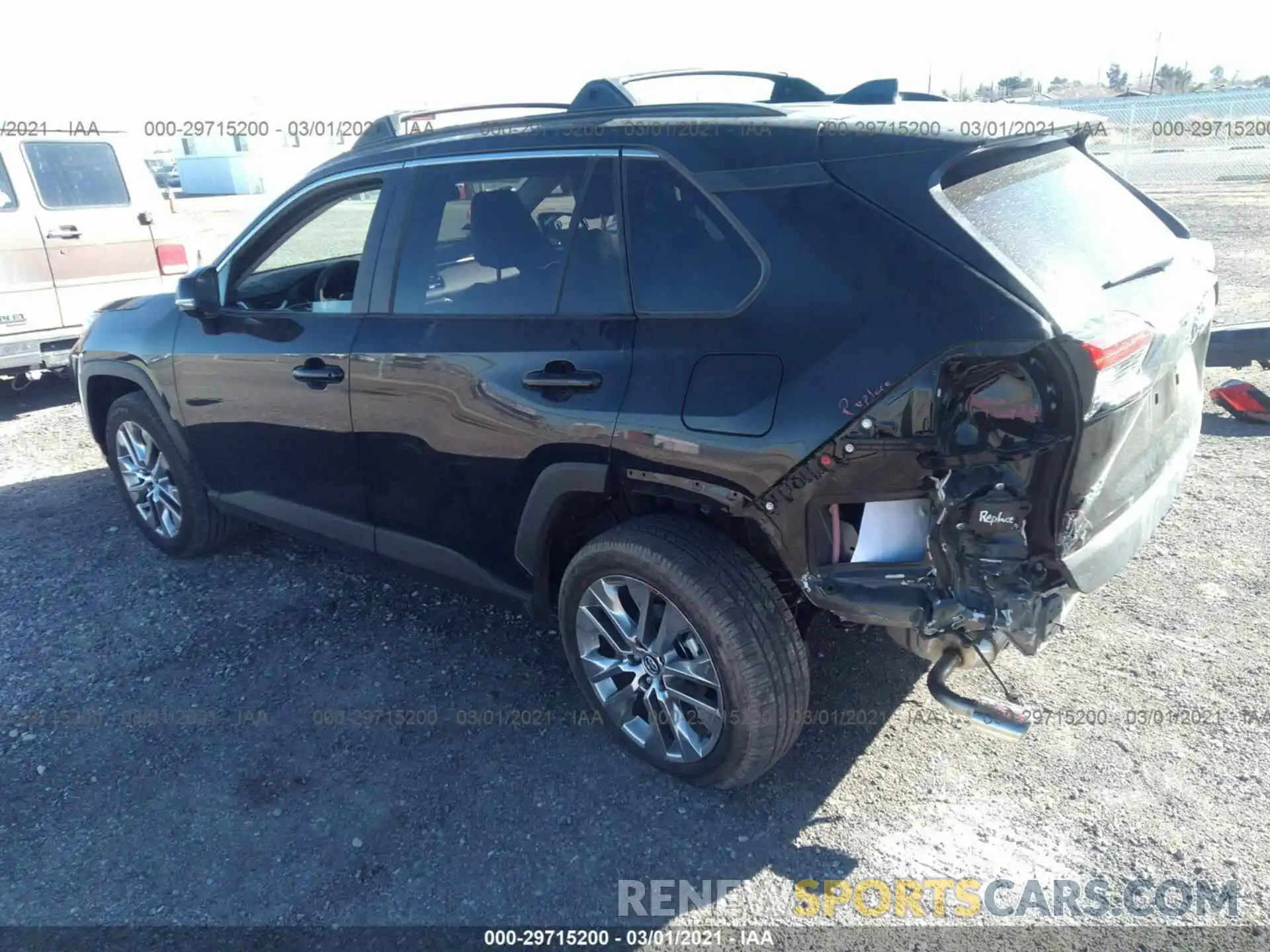 3 Photograph of a damaged car 2T3A1RFV0MC156440 TOYOTA RAV4 2021