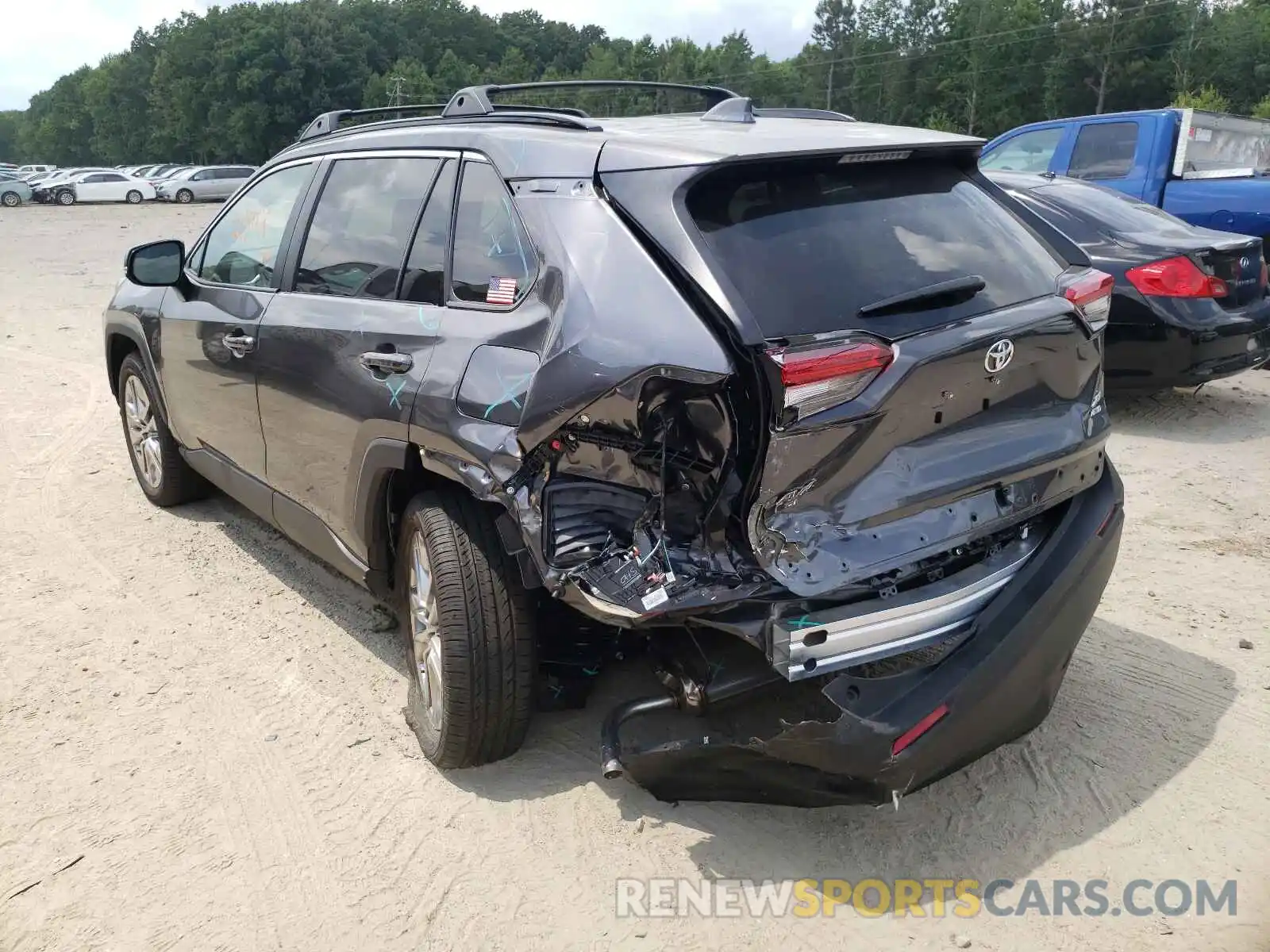 9 Photograph of a damaged car 2T3A1RFV0MC207788 TOYOTA RAV4 2021