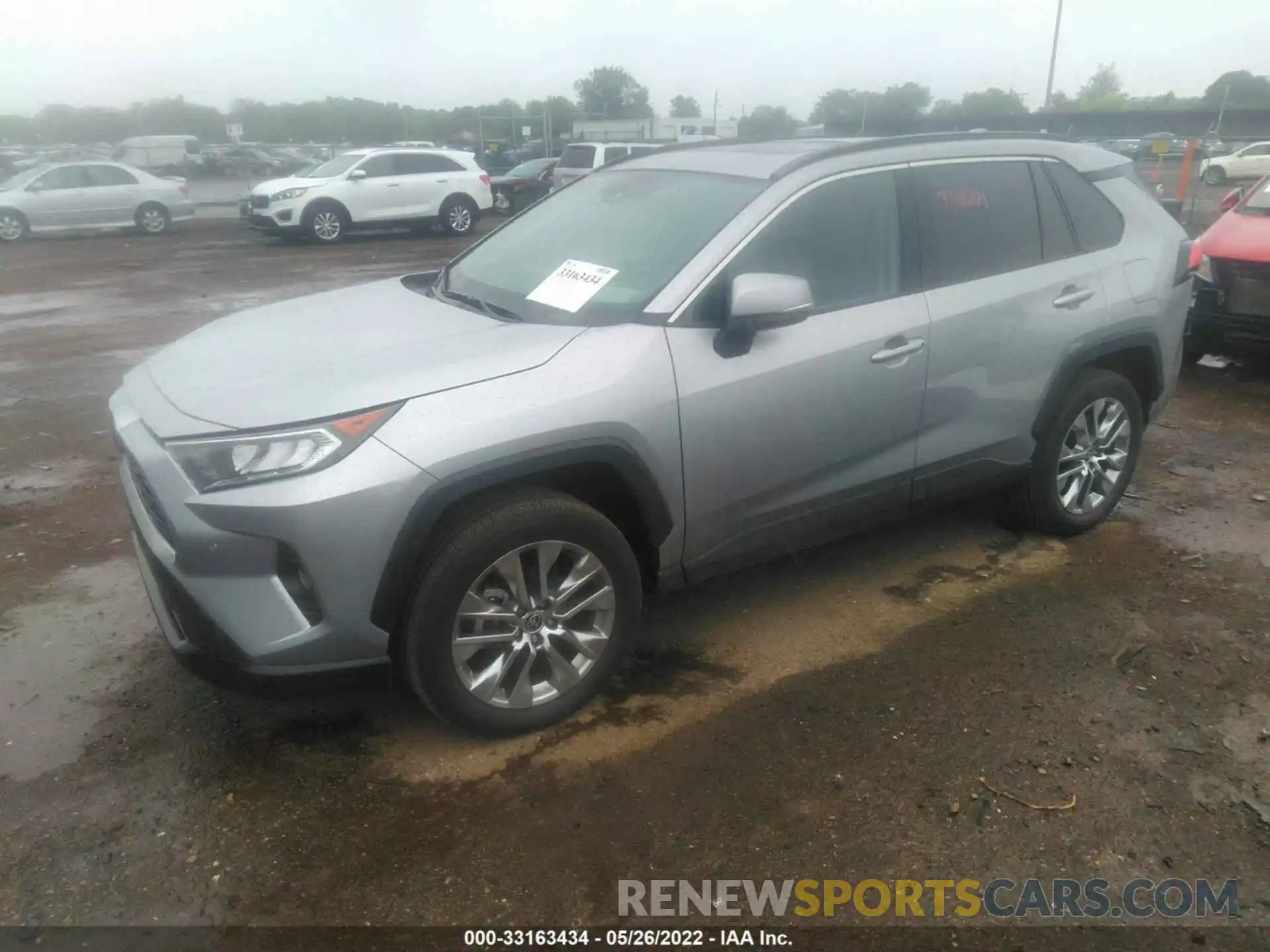 2 Photograph of a damaged car 2T3A1RFV0MC239253 TOYOTA RAV4 2021