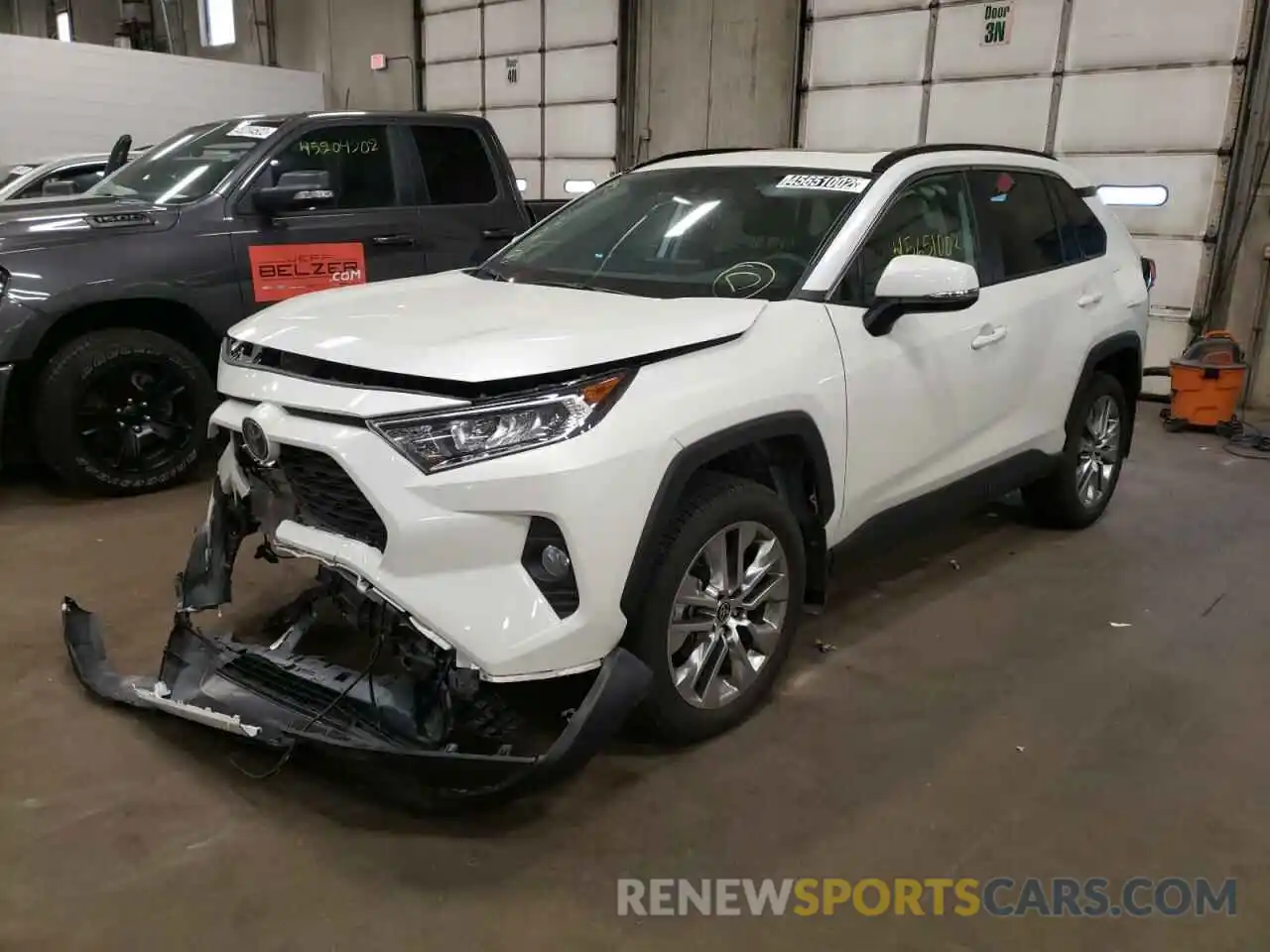 2 Photograph of a damaged car 2T3A1RFV0MW175441 TOYOTA RAV4 2021