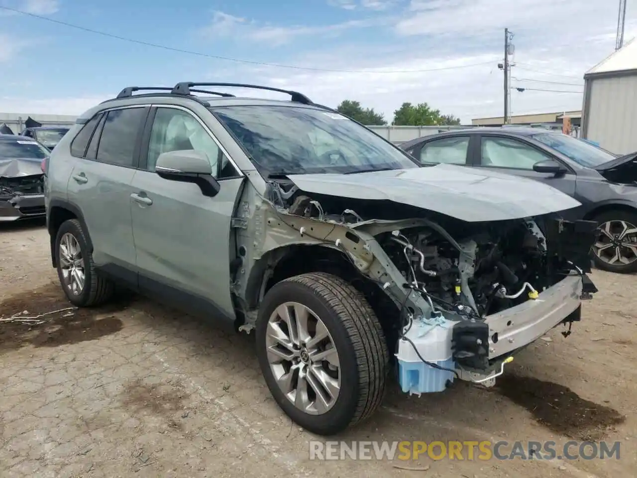 1 Photograph of a damaged car 2T3A1RFV1MW174816 TOYOTA RAV4 2021