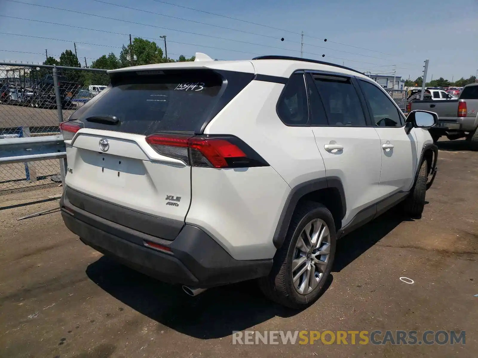 4 Photograph of a damaged car 2T3A1RFV1MW210360 TOYOTA RAV4 2021