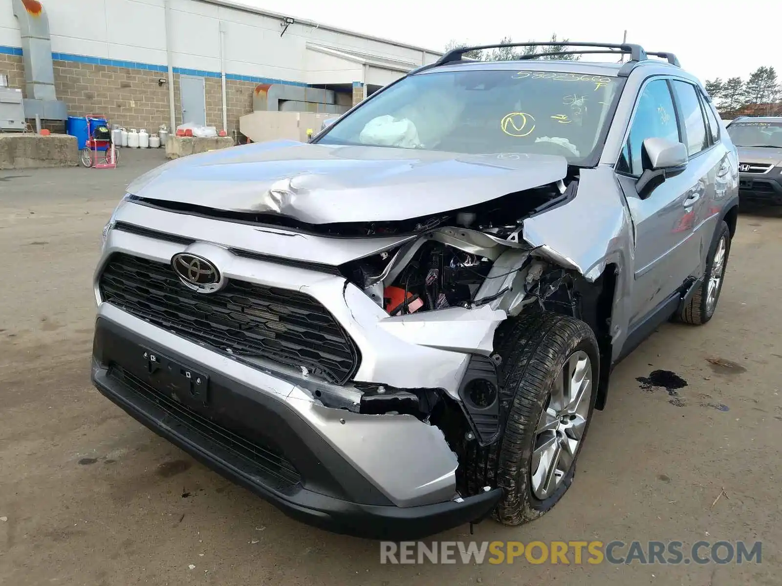 2 Photograph of a damaged car 2T3A1RFV2MC162806 TOYOTA RAV4 2021