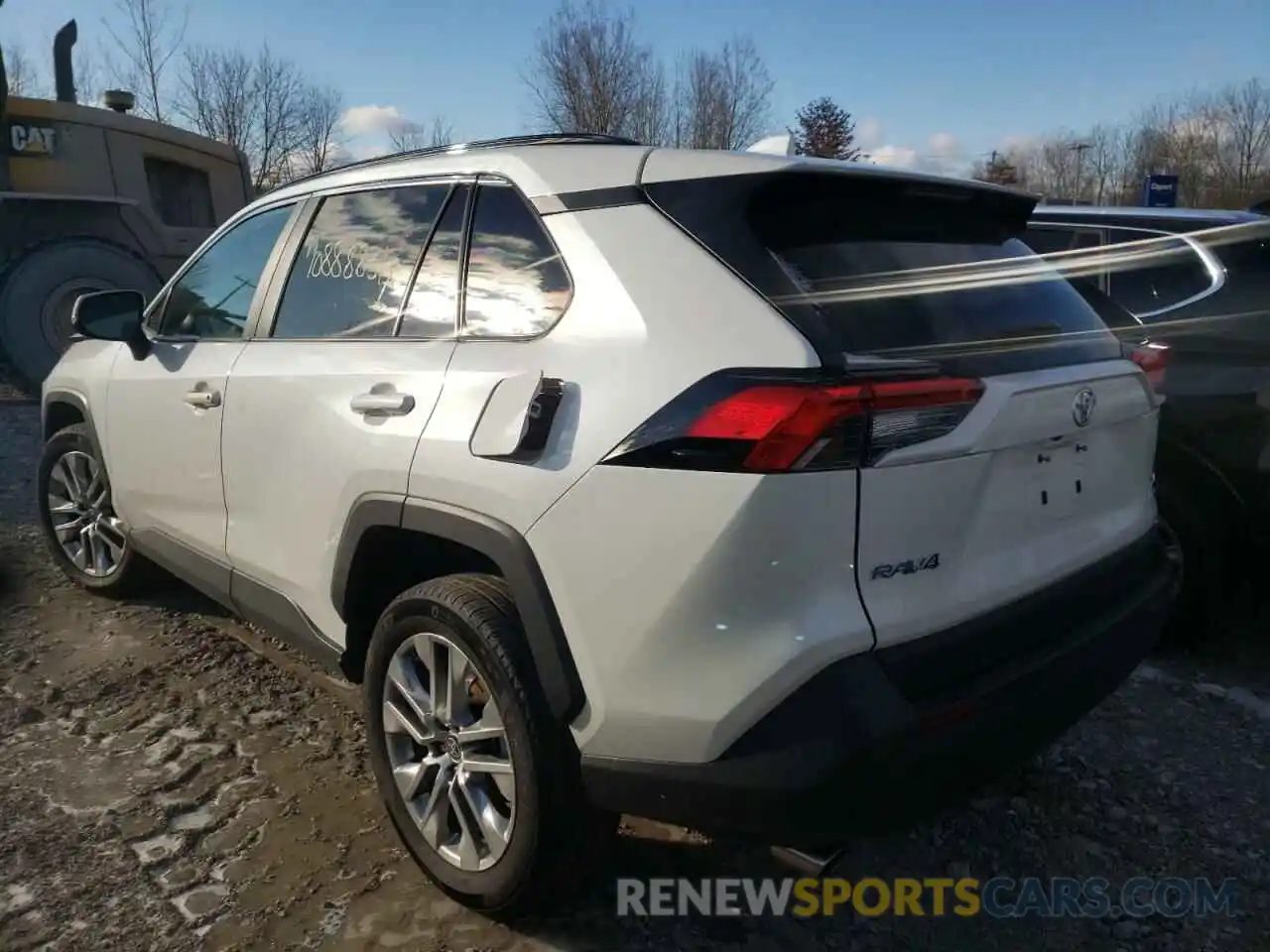 3 Photograph of a damaged car 2T3A1RFV2MW169639 TOYOTA RAV4 2021