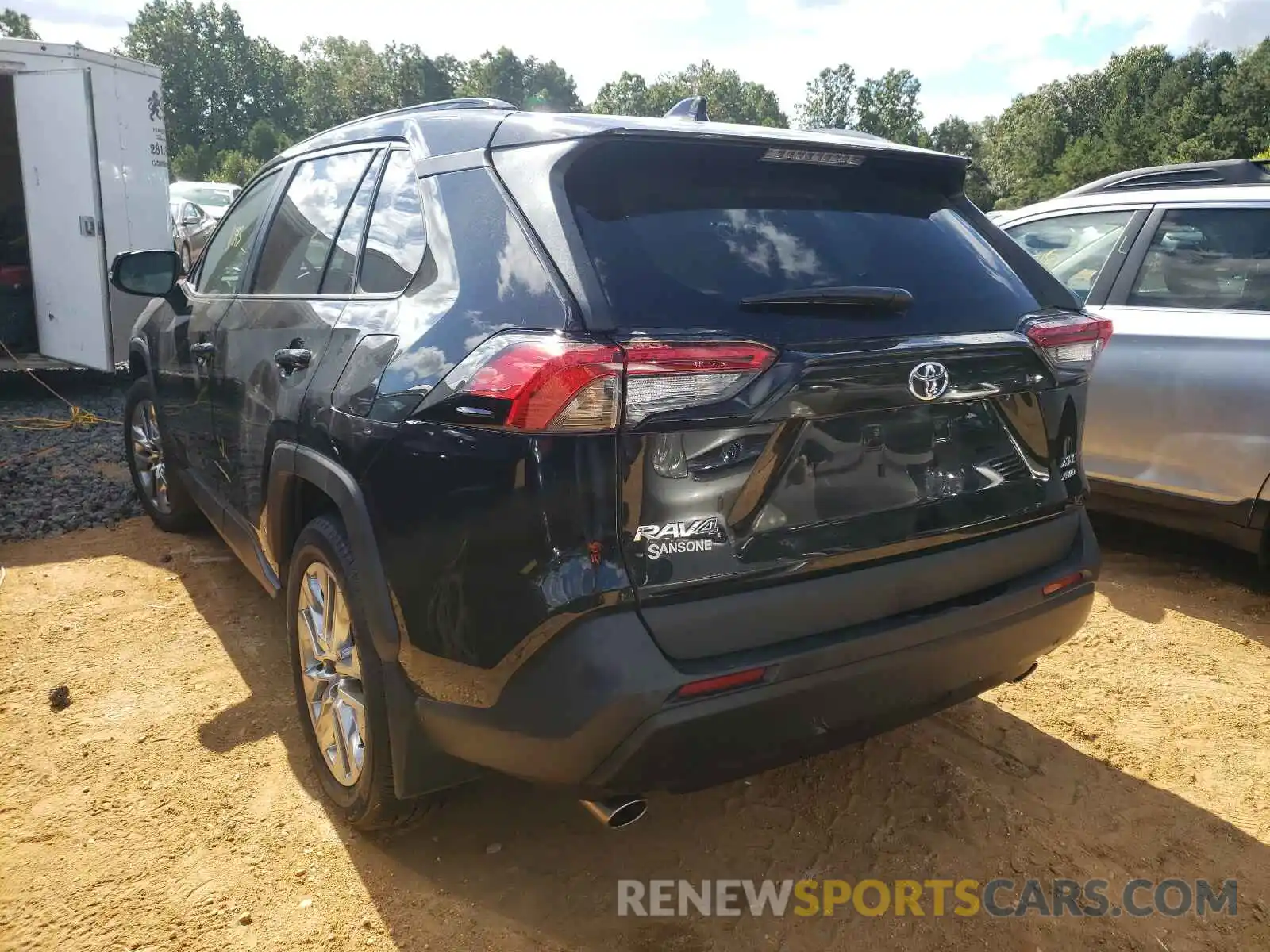 3 Photograph of a damaged car 2T3A1RFV3MW145852 TOYOTA RAV4 2021