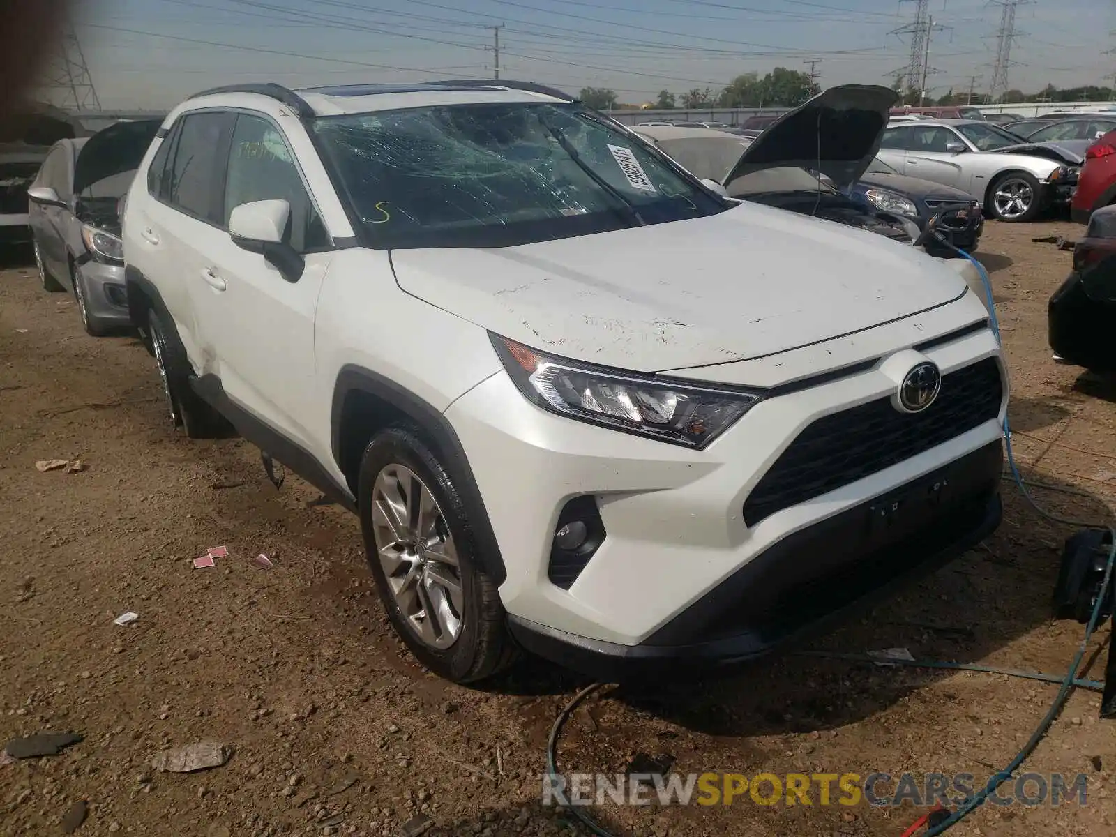 1 Photograph of a damaged car 2T3A1RFV3MW212661 TOYOTA RAV4 2021