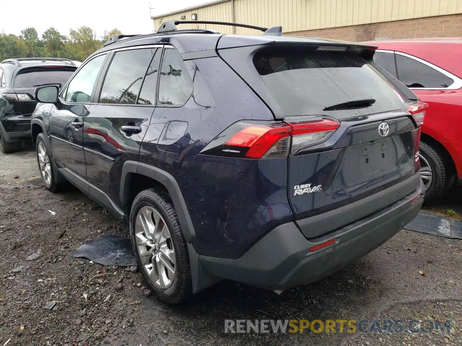 3 Photograph of a damaged car 2T3A1RFV4MC142184 TOYOTA RAV4 2021