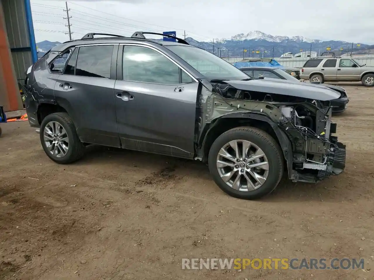 4 Photograph of a damaged car 2T3A1RFV4MC176948 TOYOTA RAV4 2021