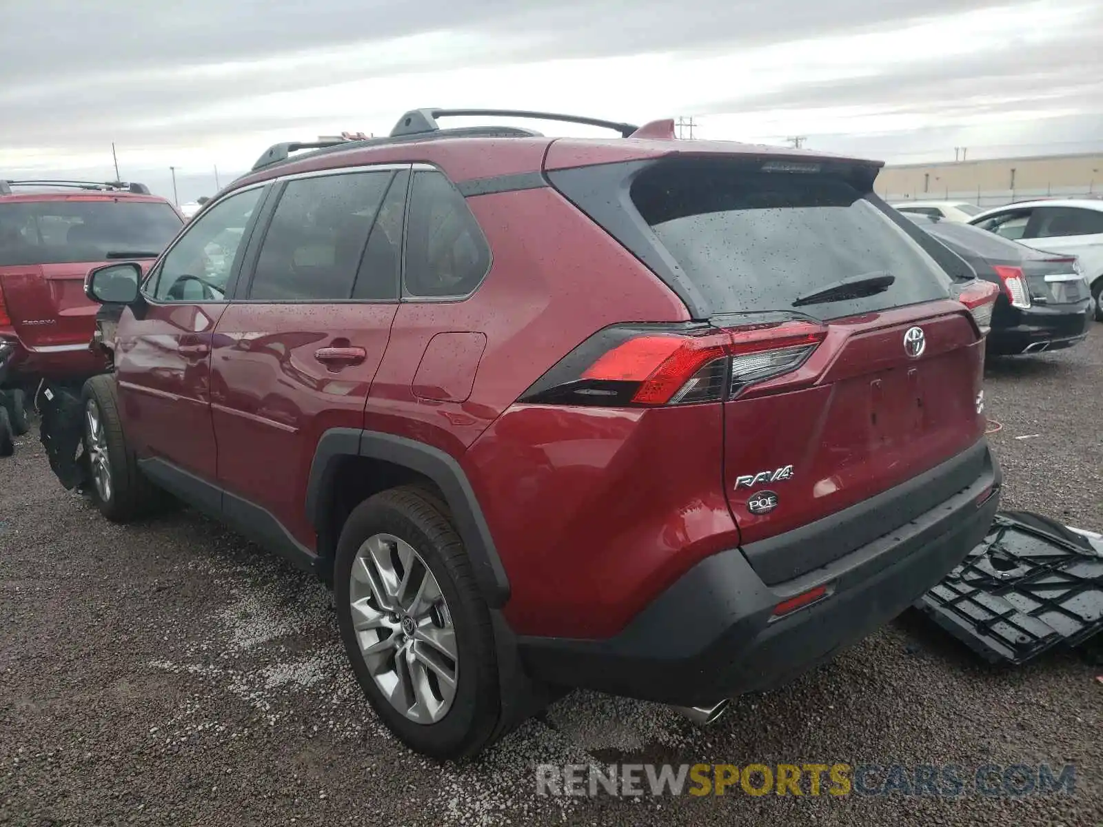 3 Photograph of a damaged car 2T3A1RFV4MW214533 TOYOTA RAV4 2021