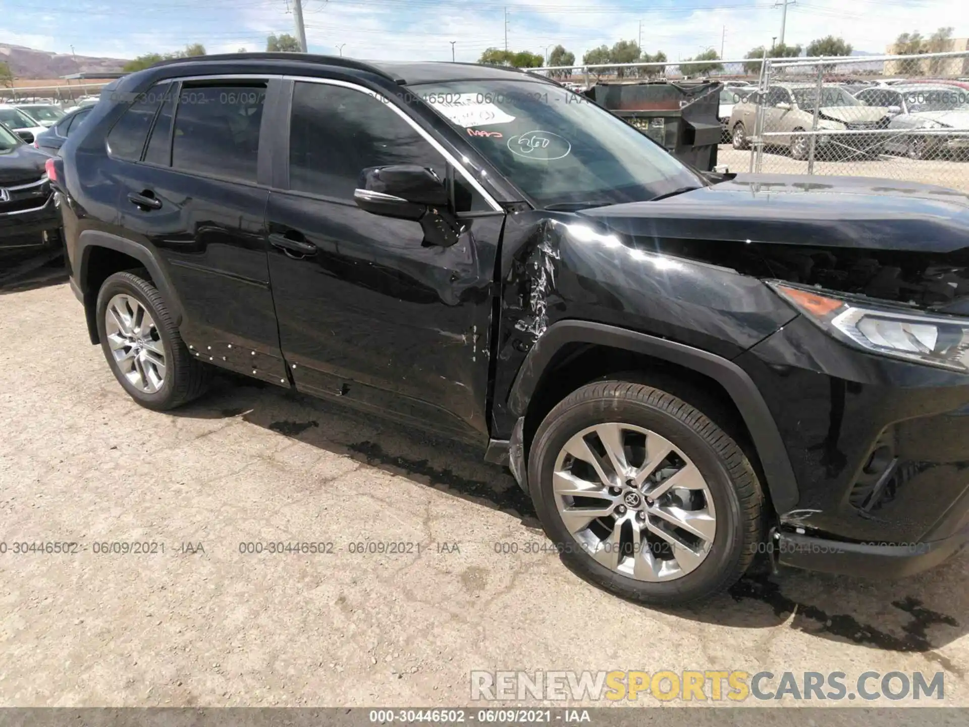 6 Photograph of a damaged car 2T3A1RFV5MC152383 TOYOTA RAV4 2021