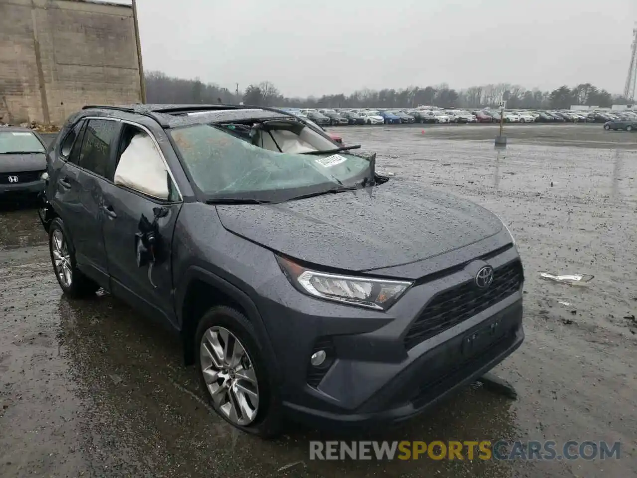 1 Photograph of a damaged car 2T3A1RFV5MC187179 TOYOTA RAV4 2021