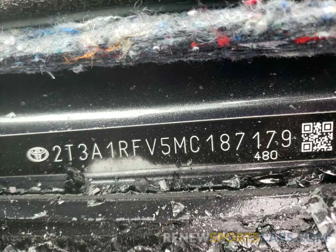 10 Фотография поврежденного автомобиля 2T3A1RFV5MC187179 TOYOTA RAV4 2021