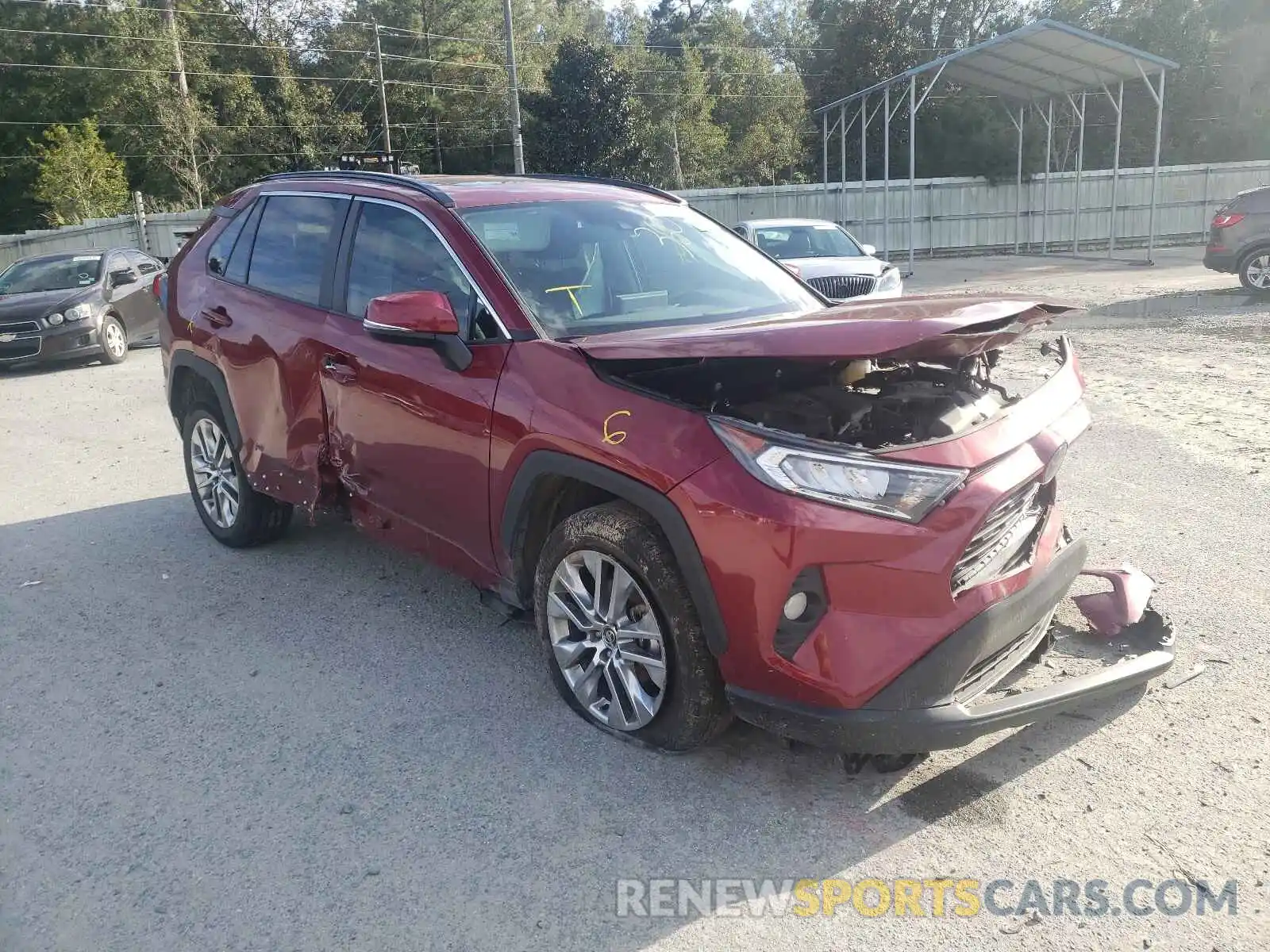 1 Photograph of a damaged car 2T3A1RFV6MW159793 TOYOTA RAV4 2021