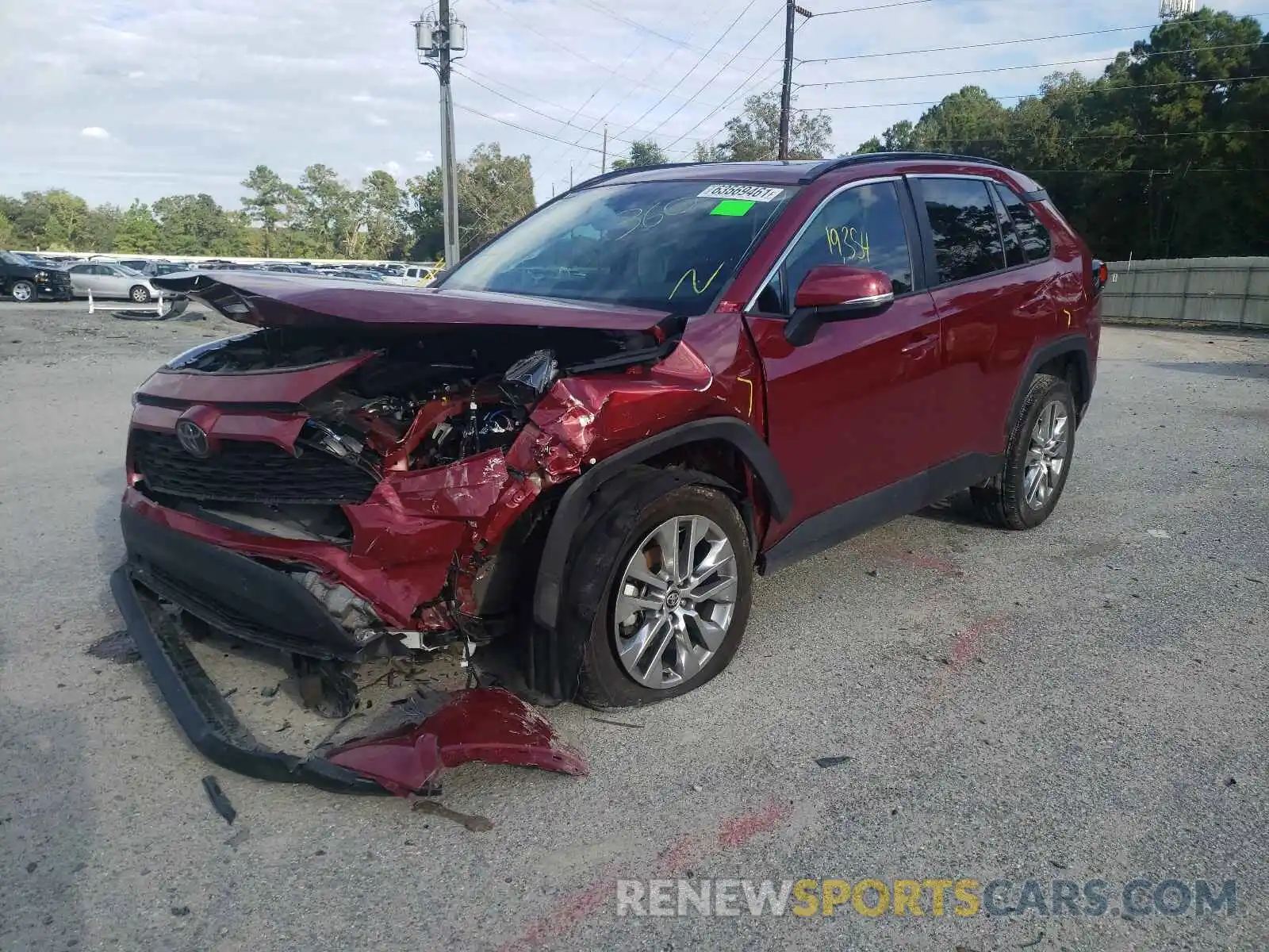 2 Photograph of a damaged car 2T3A1RFV6MW159793 TOYOTA RAV4 2021