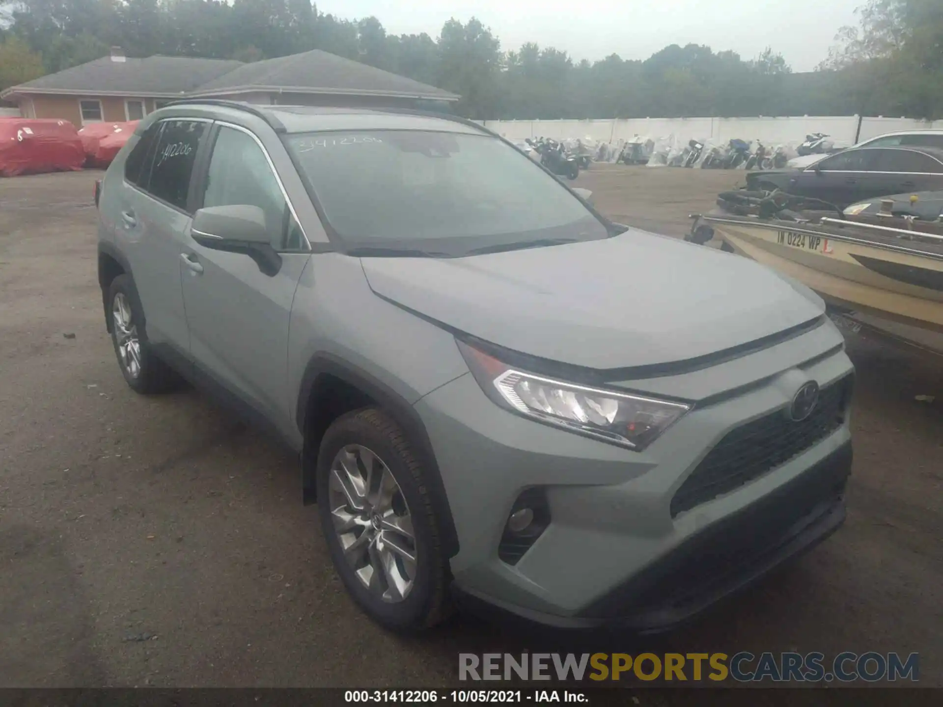 1 Photograph of a damaged car 2T3A1RFV6MW168025 TOYOTA RAV4 2021