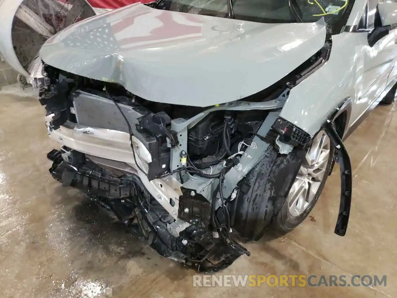 9 Photograph of a damaged car 2T3A1RFV6MW185116 TOYOTA RAV4 2021