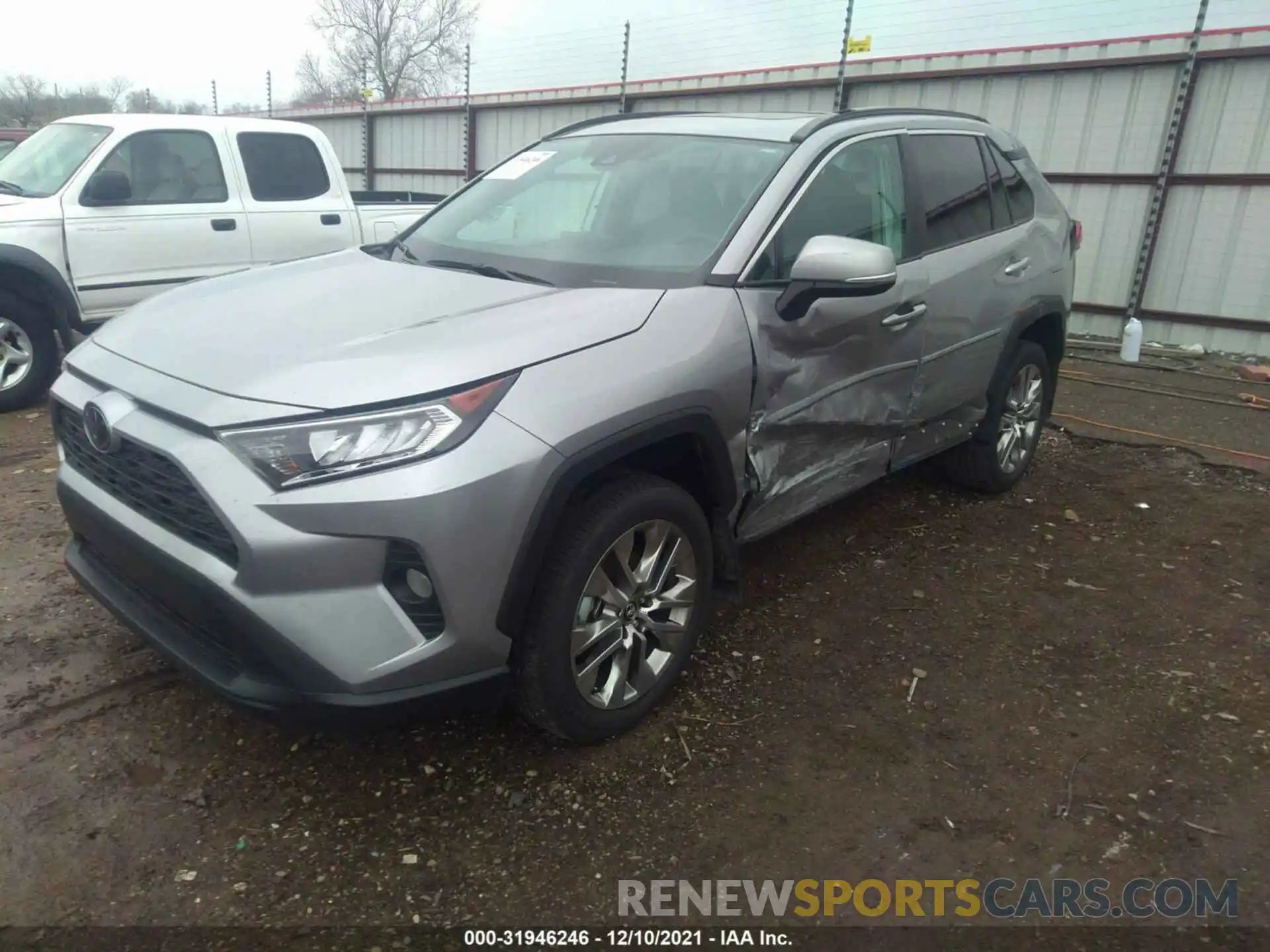 2 Photograph of a damaged car 2T3A1RFV7MC157732 TOYOTA RAV4 2021