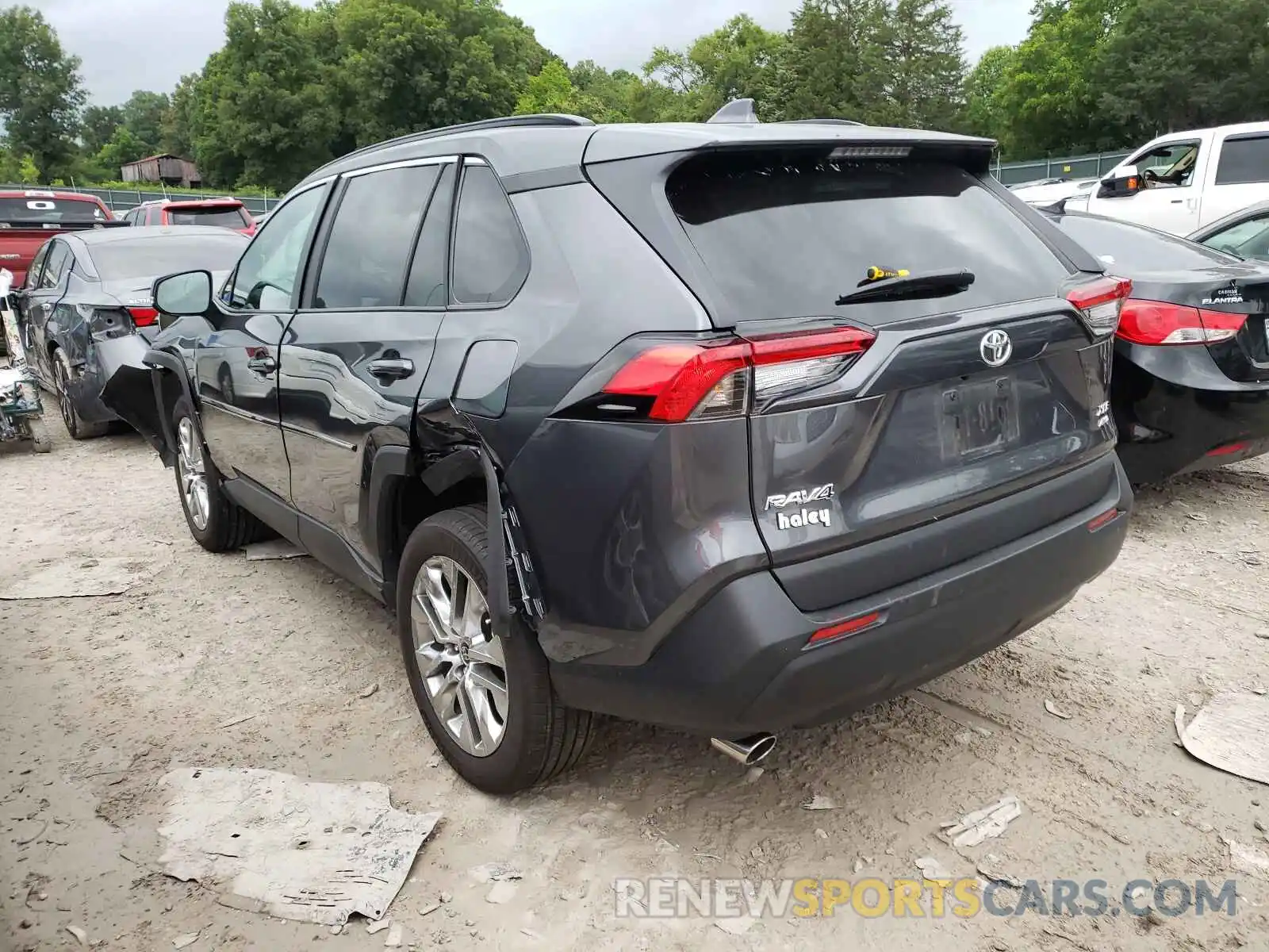 3 Photograph of a damaged car 2T3A1RFV7MC171243 TOYOTA RAV4 2021