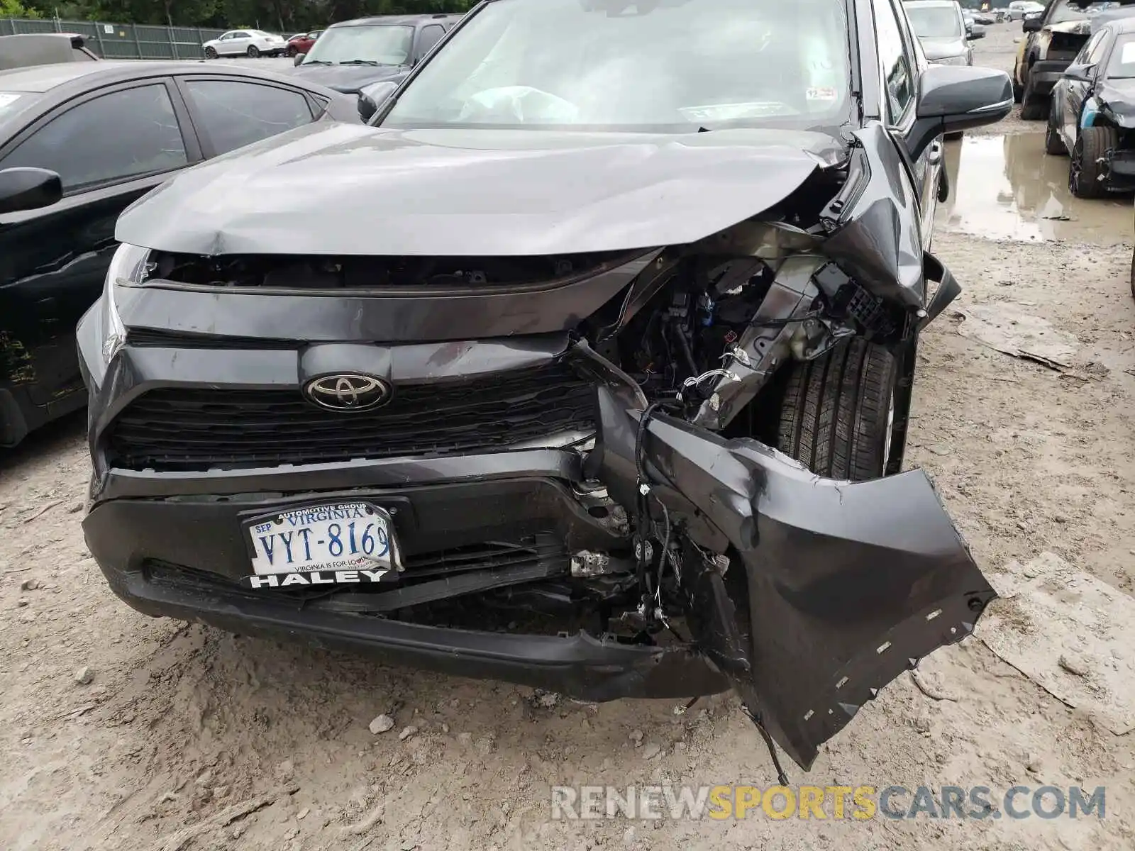 9 Photograph of a damaged car 2T3A1RFV7MC171243 TOYOTA RAV4 2021