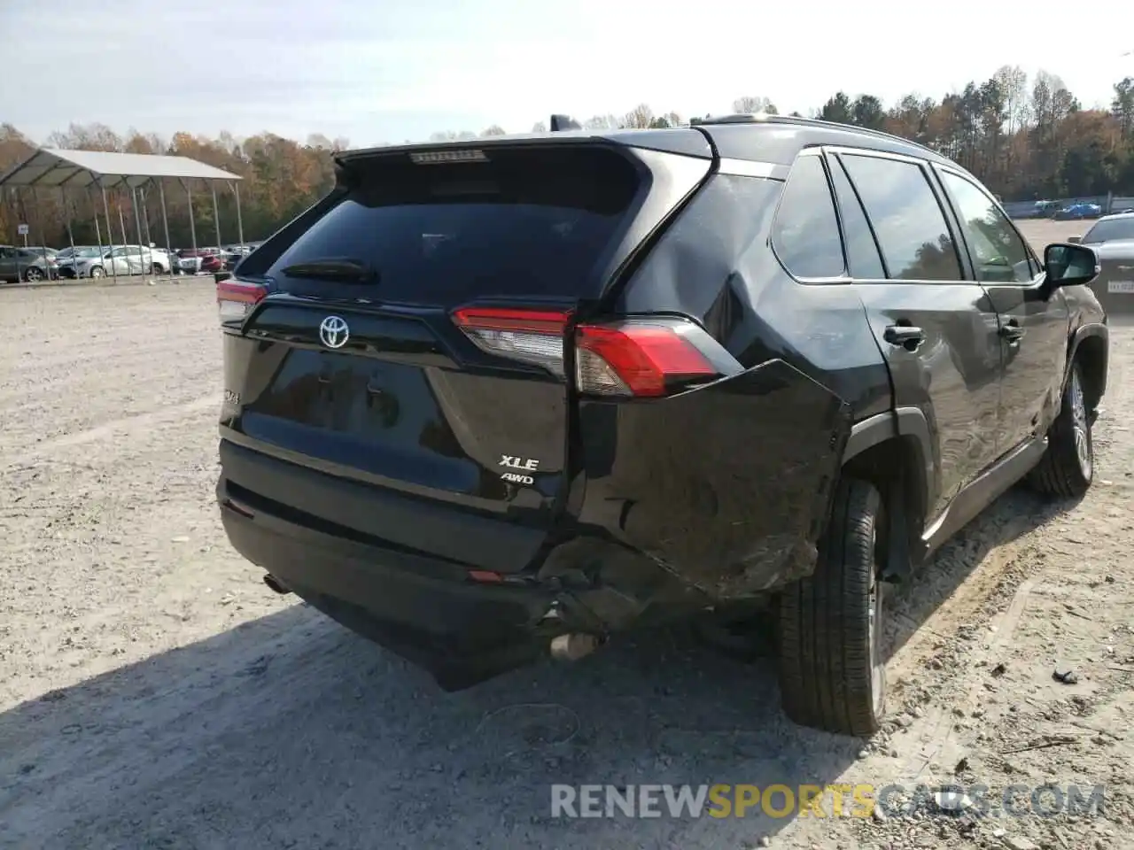 9 Photograph of a damaged car 2T3A1RFV7MC181352 TOYOTA RAV4 2021