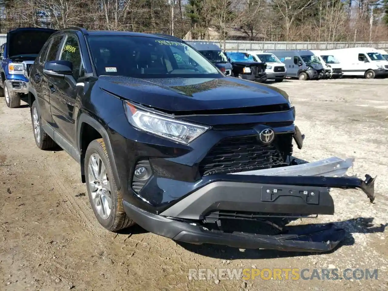 1 Photograph of a damaged car 2T3A1RFV7MC240481 TOYOTA RAV4 2021