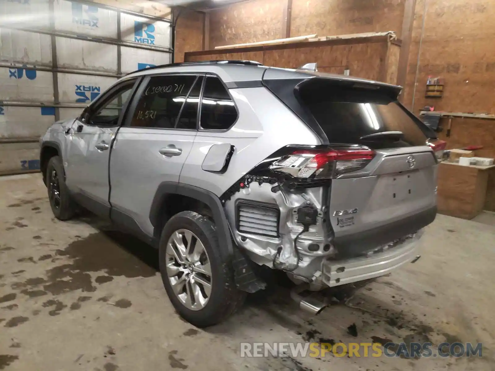 3 Photograph of a damaged car 2T3A1RFV7MW162797 TOYOTA RAV4 2021