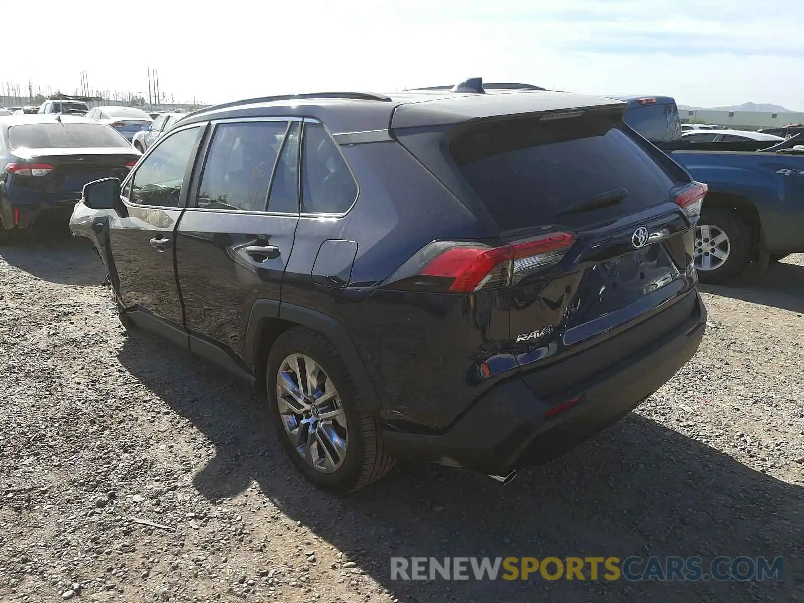 3 Photograph of a damaged car 2T3A1RFV7MW183133 TOYOTA RAV4 2021