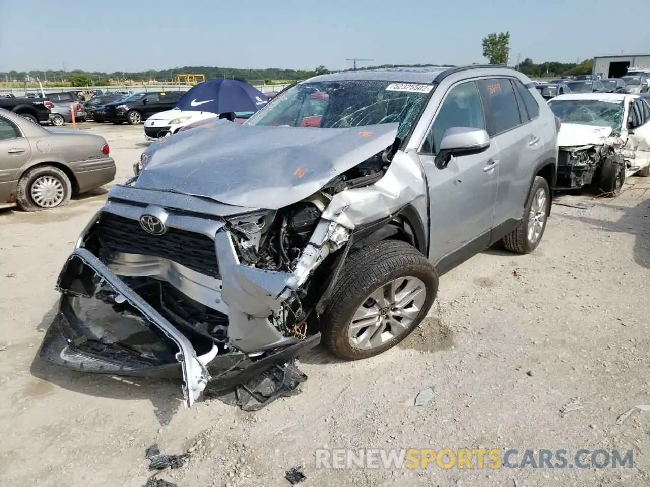 2 Photograph of a damaged car 2T3A1RFV8MC237461 TOYOTA RAV4 2021