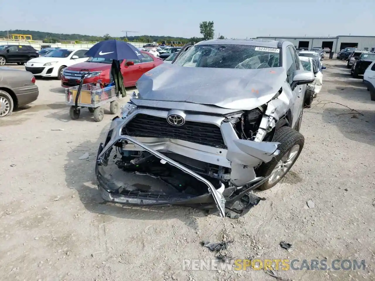 9 Photograph of a damaged car 2T3A1RFV8MC237461 TOYOTA RAV4 2021