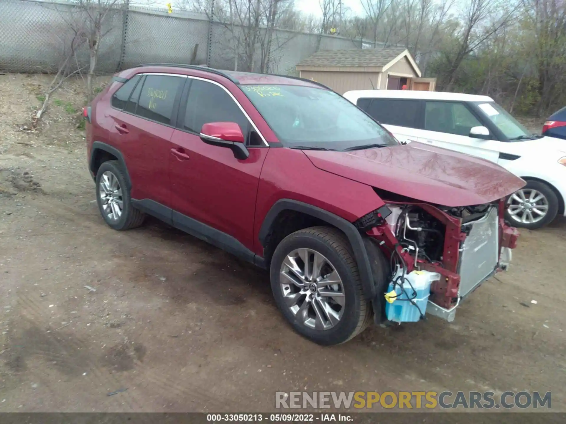 1 Photograph of a damaged car 2T3A1RFV8MW219959 TOYOTA RAV4 2021