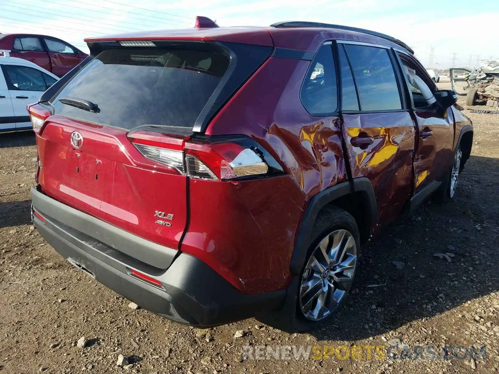 4 Photograph of a damaged car 2T3A1RFV9MC144254 TOYOTA RAV4 2021