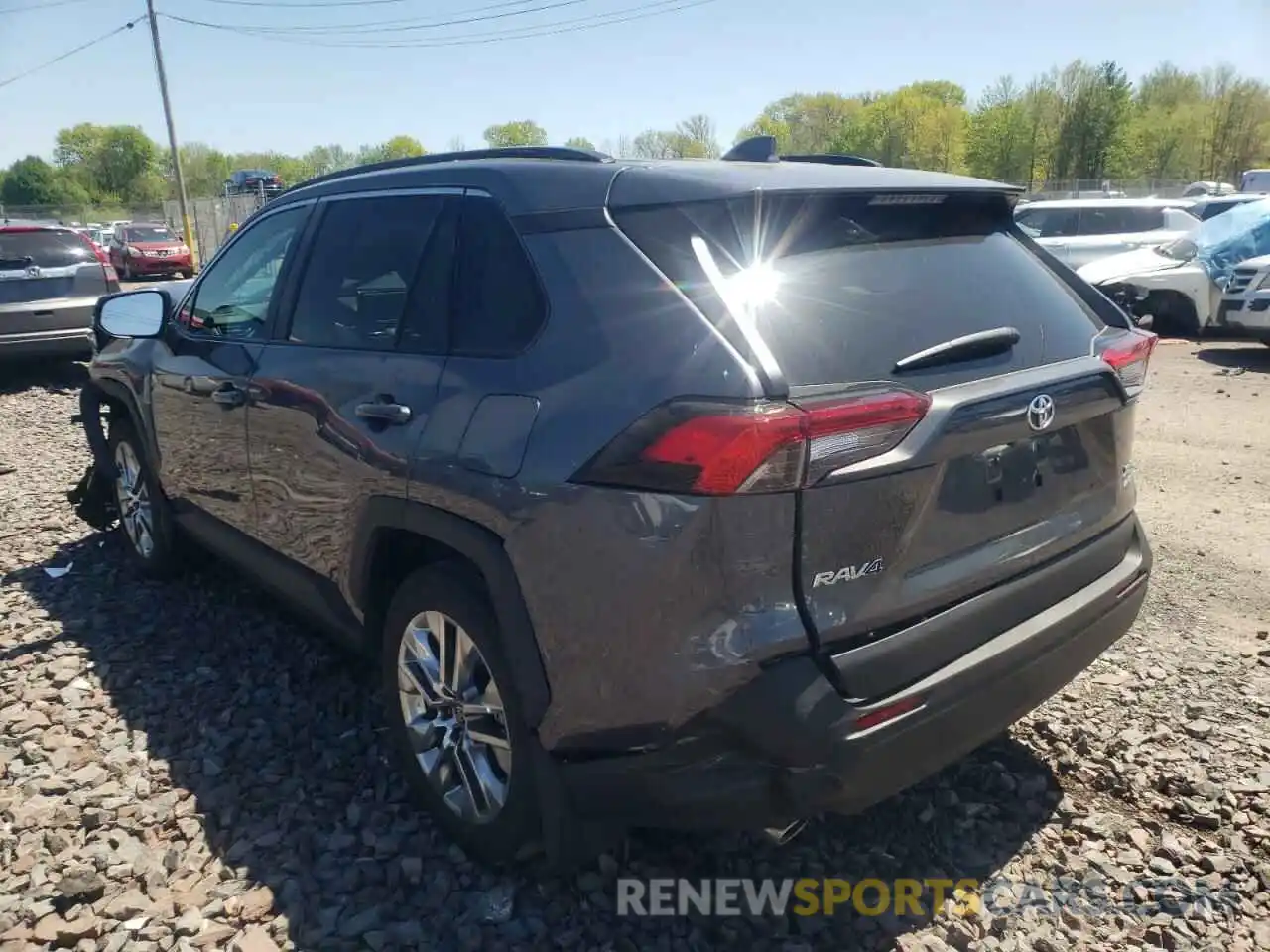 3 Photograph of a damaged car 2T3A1RFV9MC213993 TOYOTA RAV4 2021